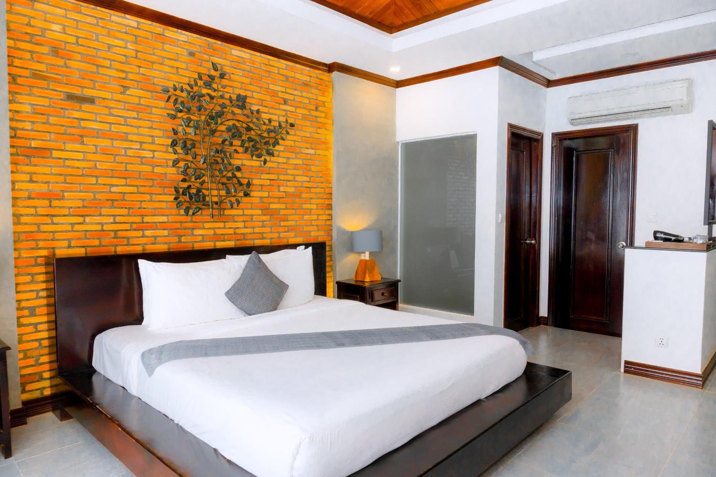 Deluxe Double Room - Photo 3