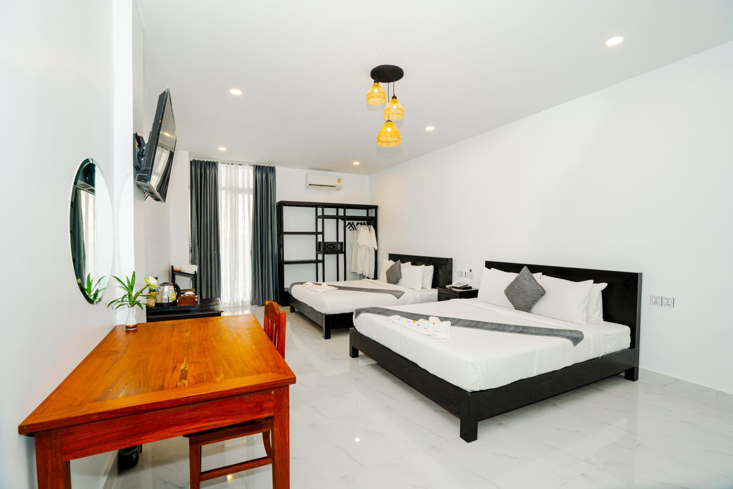 Family Suite - Photo 5