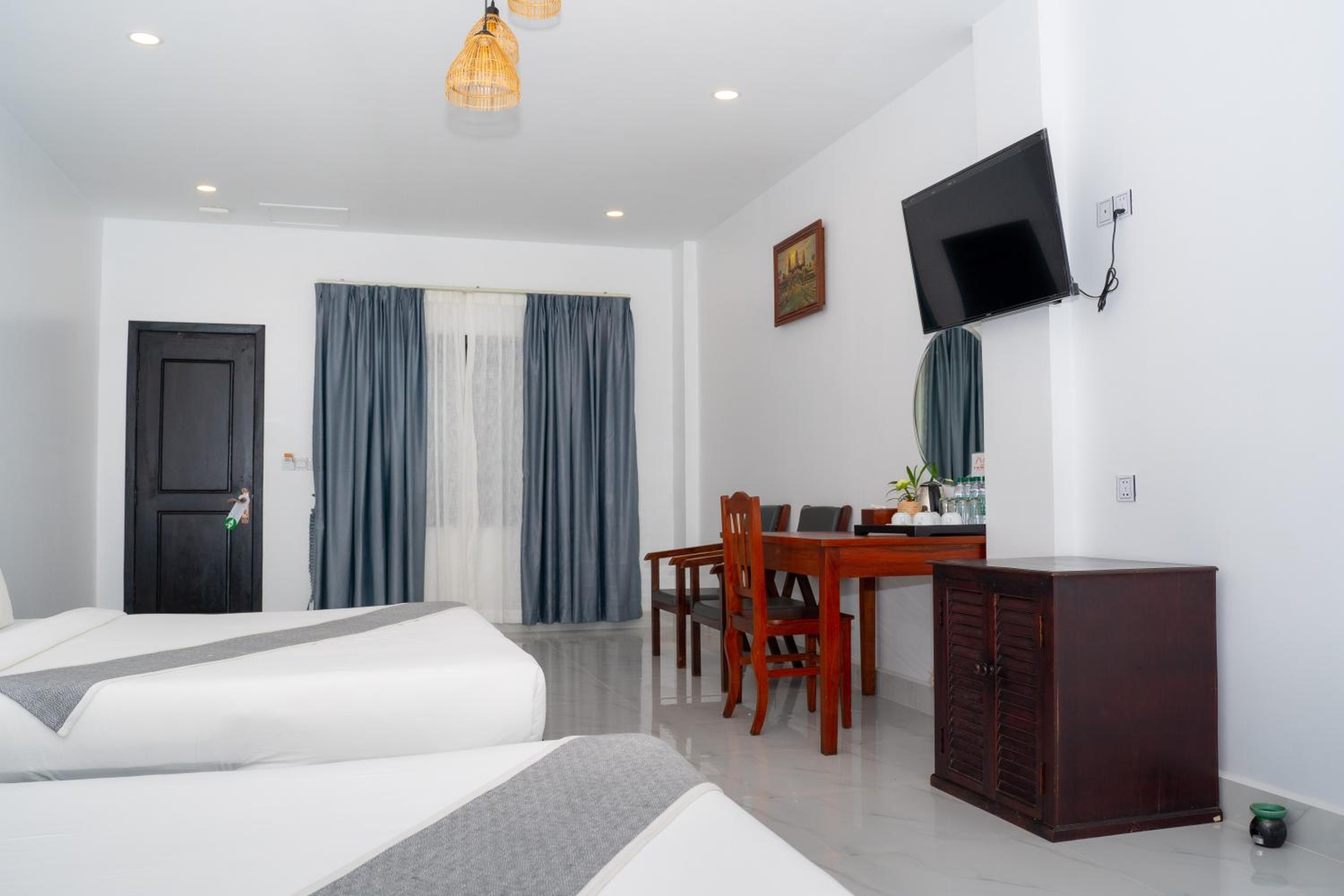 Family Suite - Photo 9