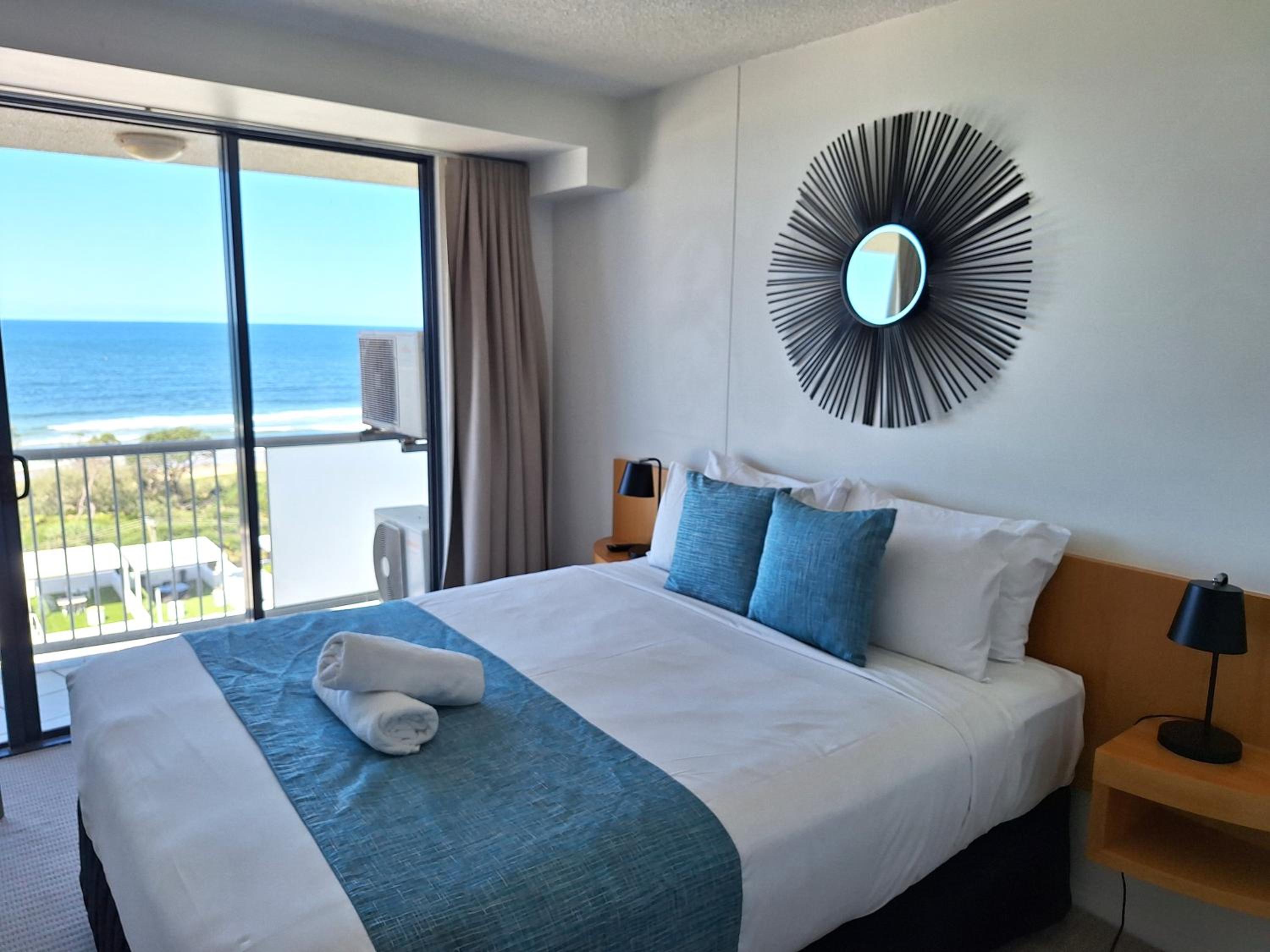 2 Bedroom Ocean View, Tower II - Photo 15