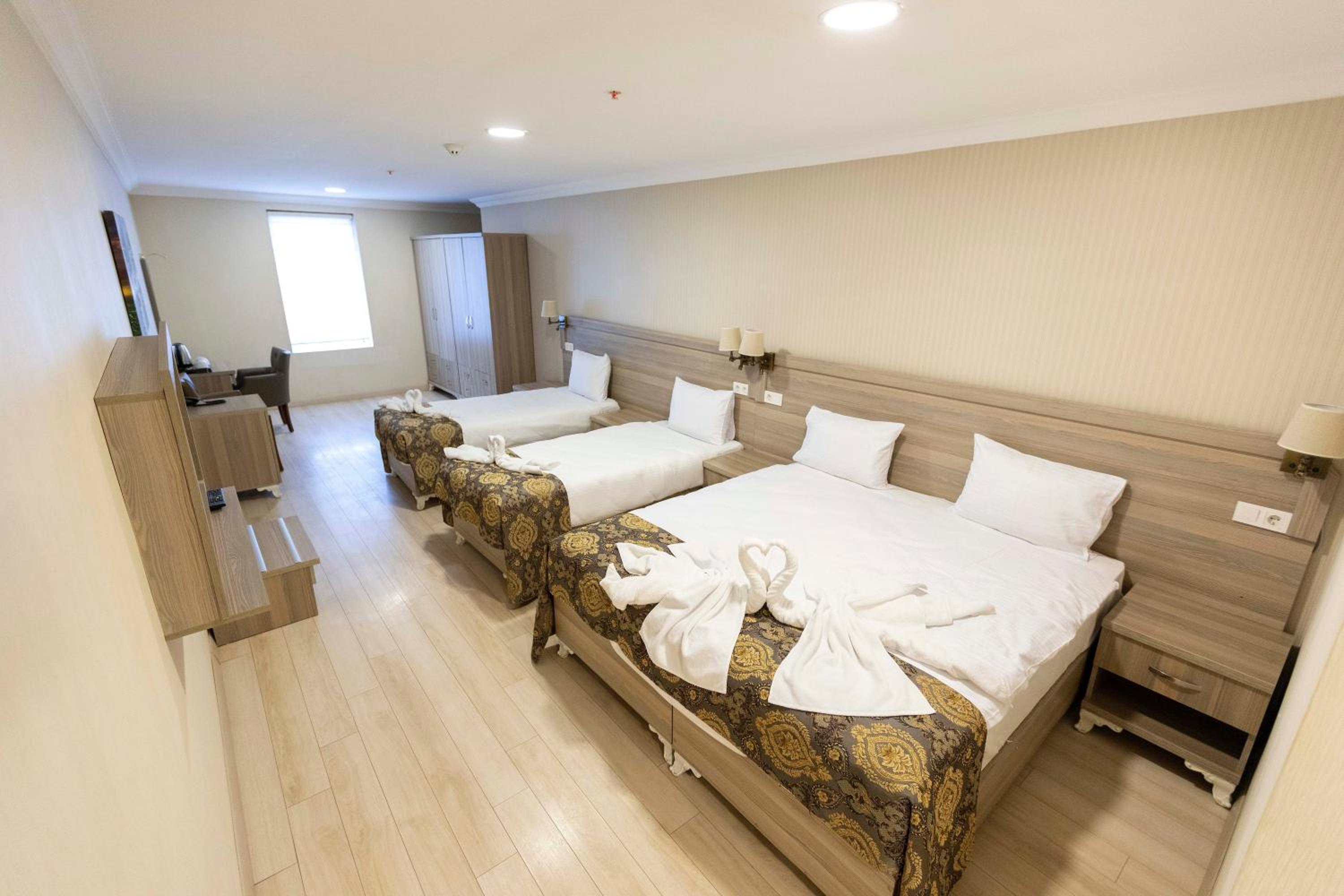 Standard Quadruple Room photo 2