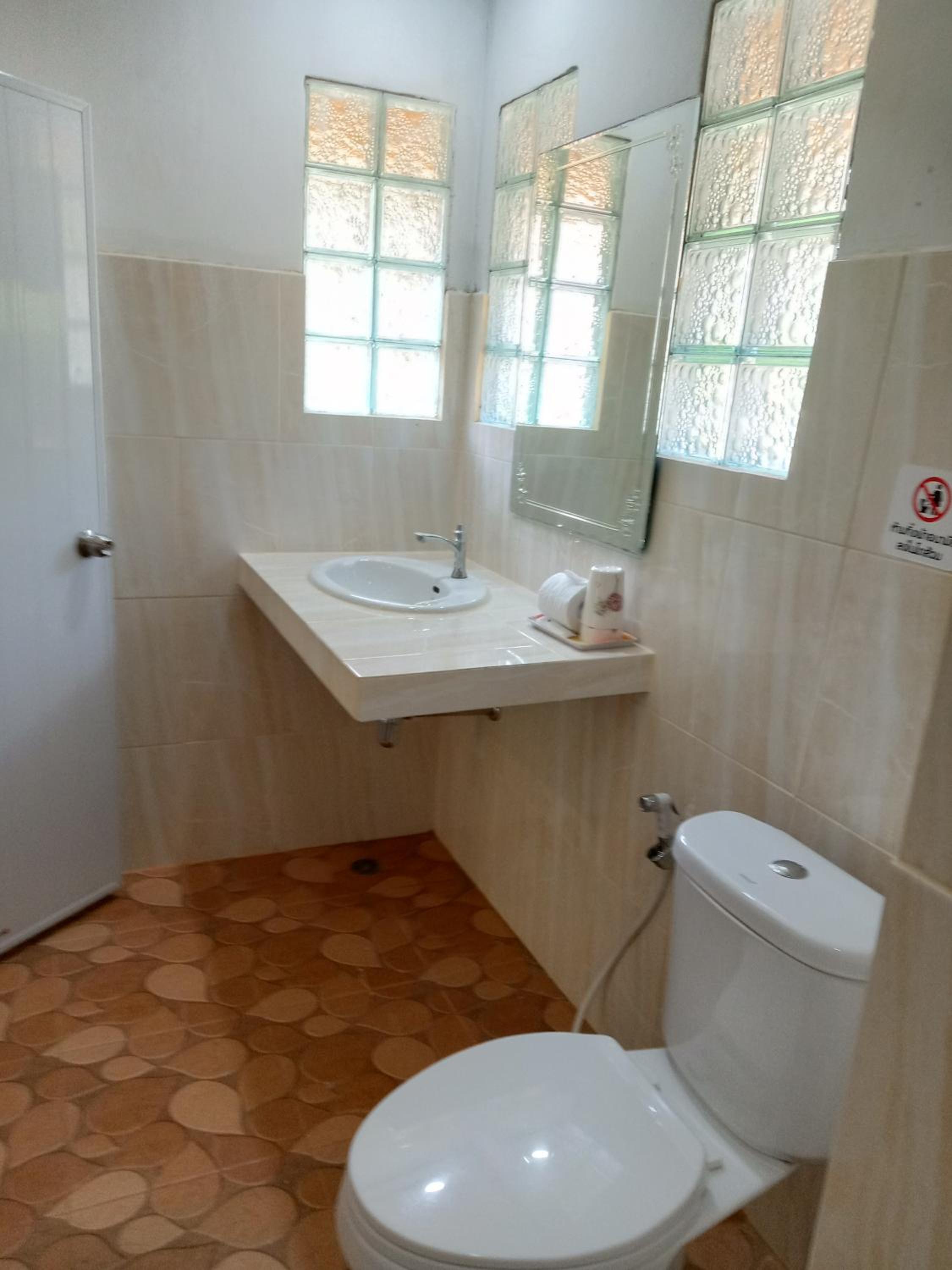Deluxe Bungalow with Sea View photo 3