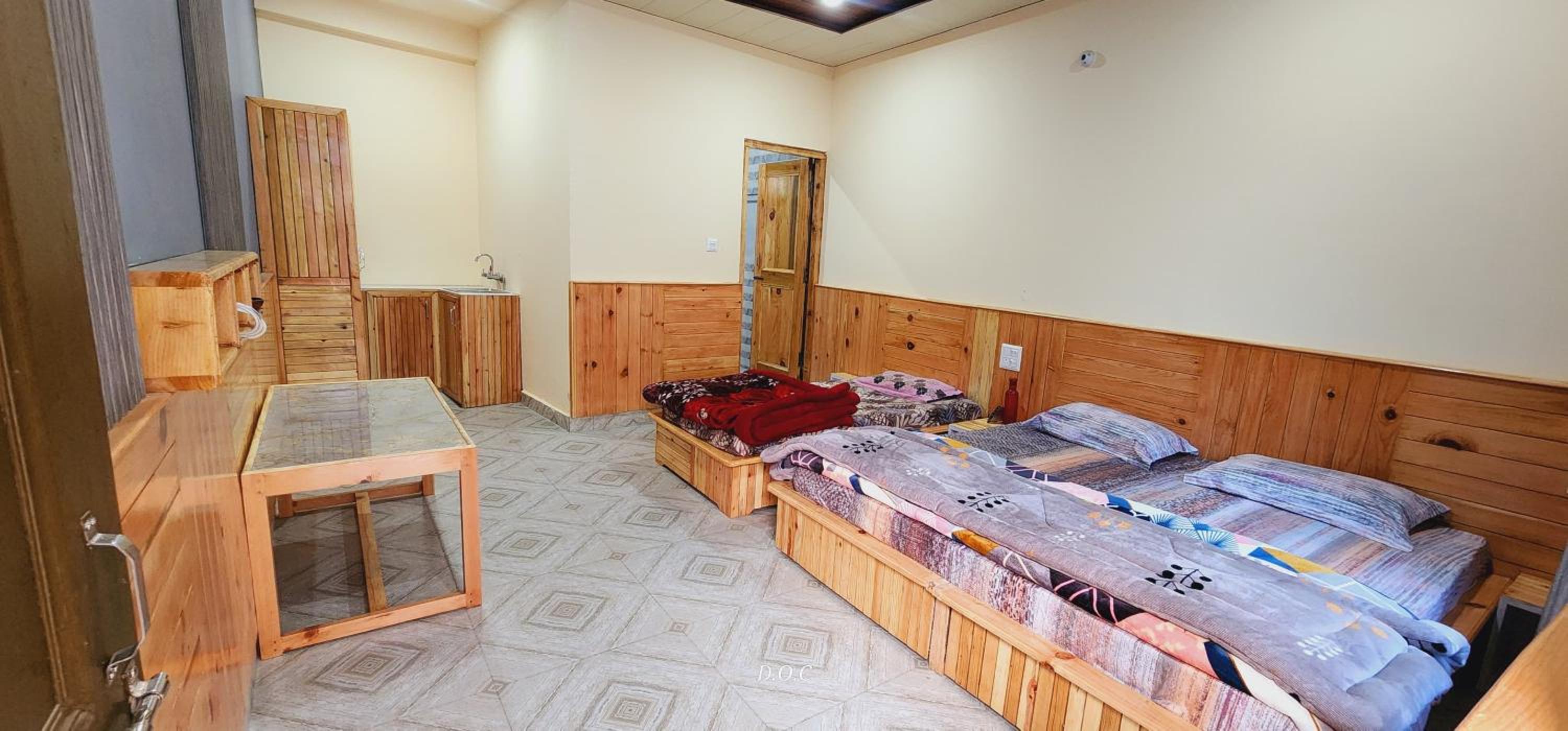 Double Room with Balcony (3 Adults) photo 1