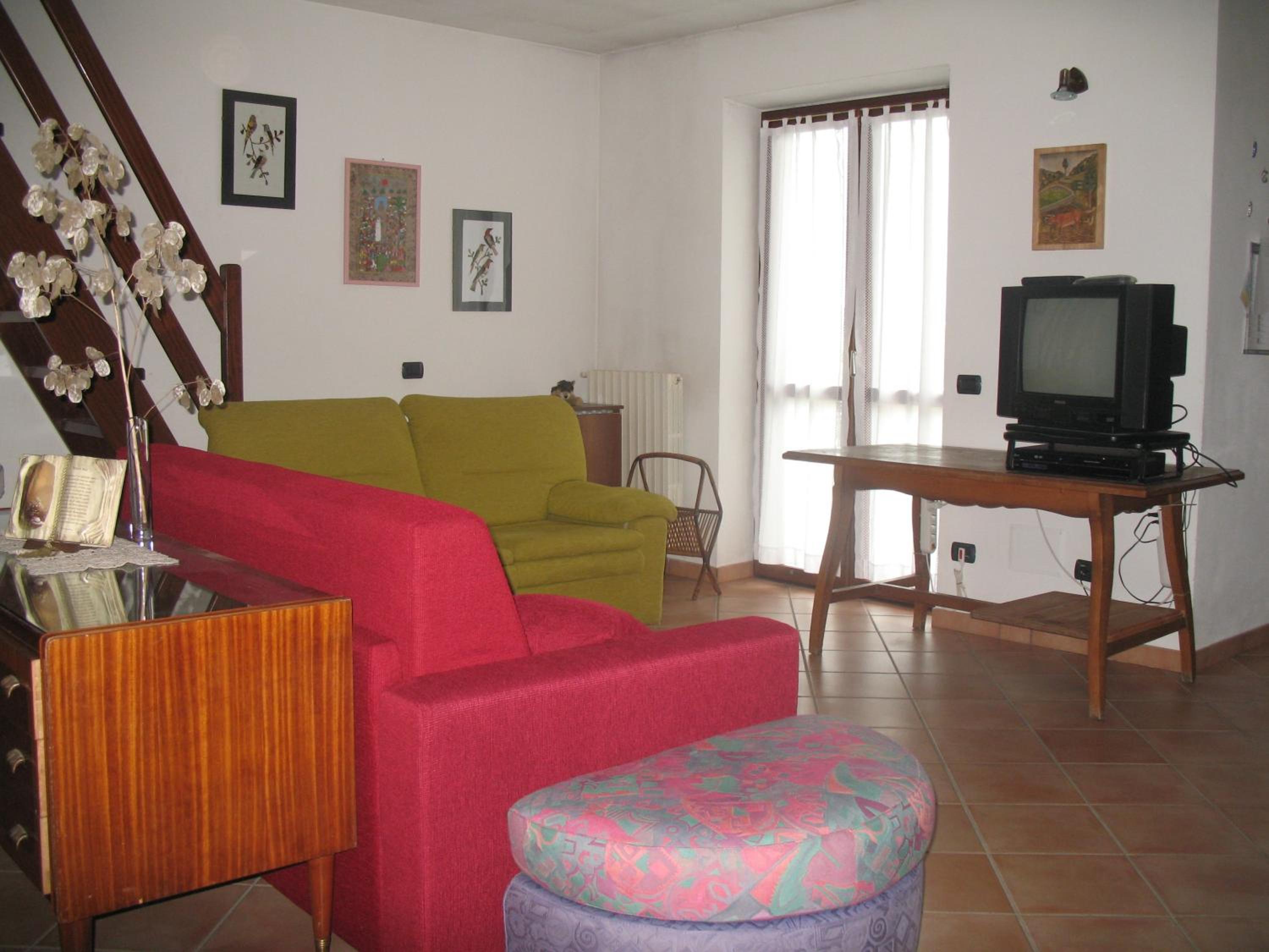 Two-Bedroom Apartment - Photo 16