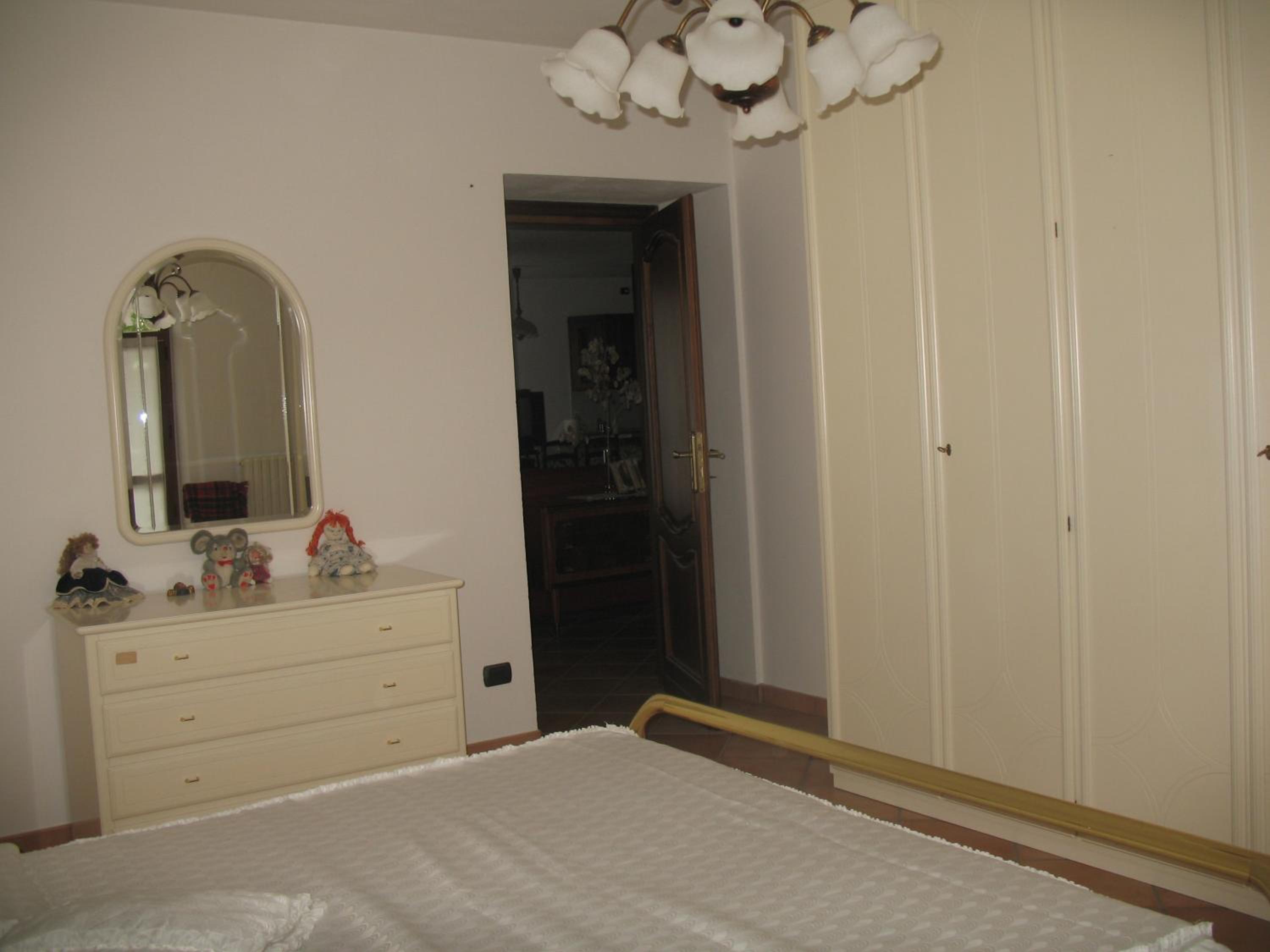 Two-Bedroom Apartment - Photo 13