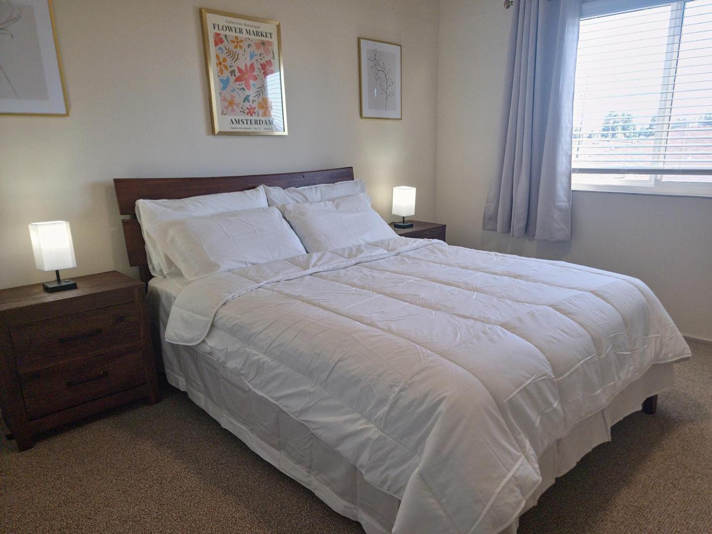 Double Room with Shared Bathroom photo 3