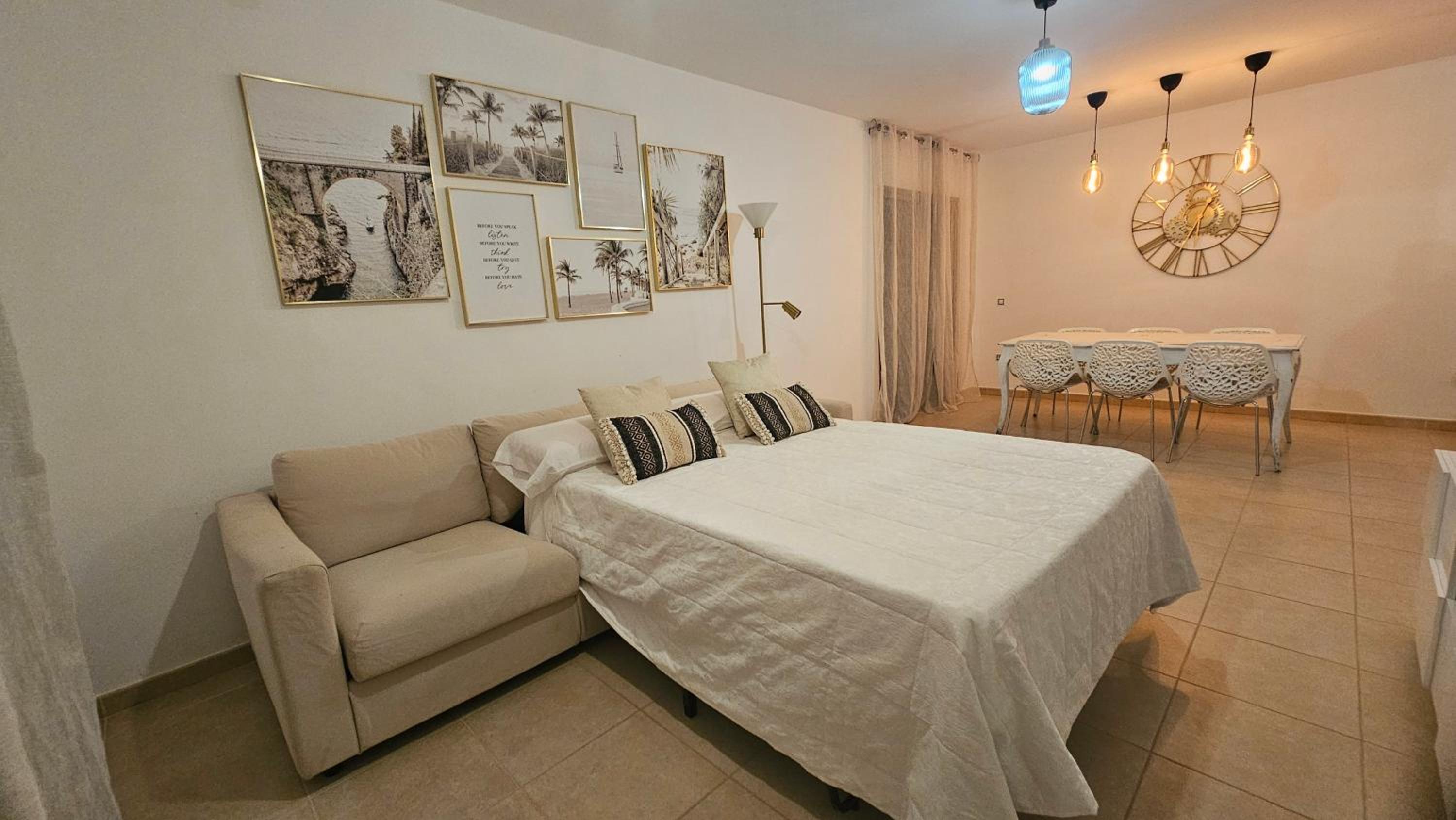 Two-Bedroom Villa photo 2
