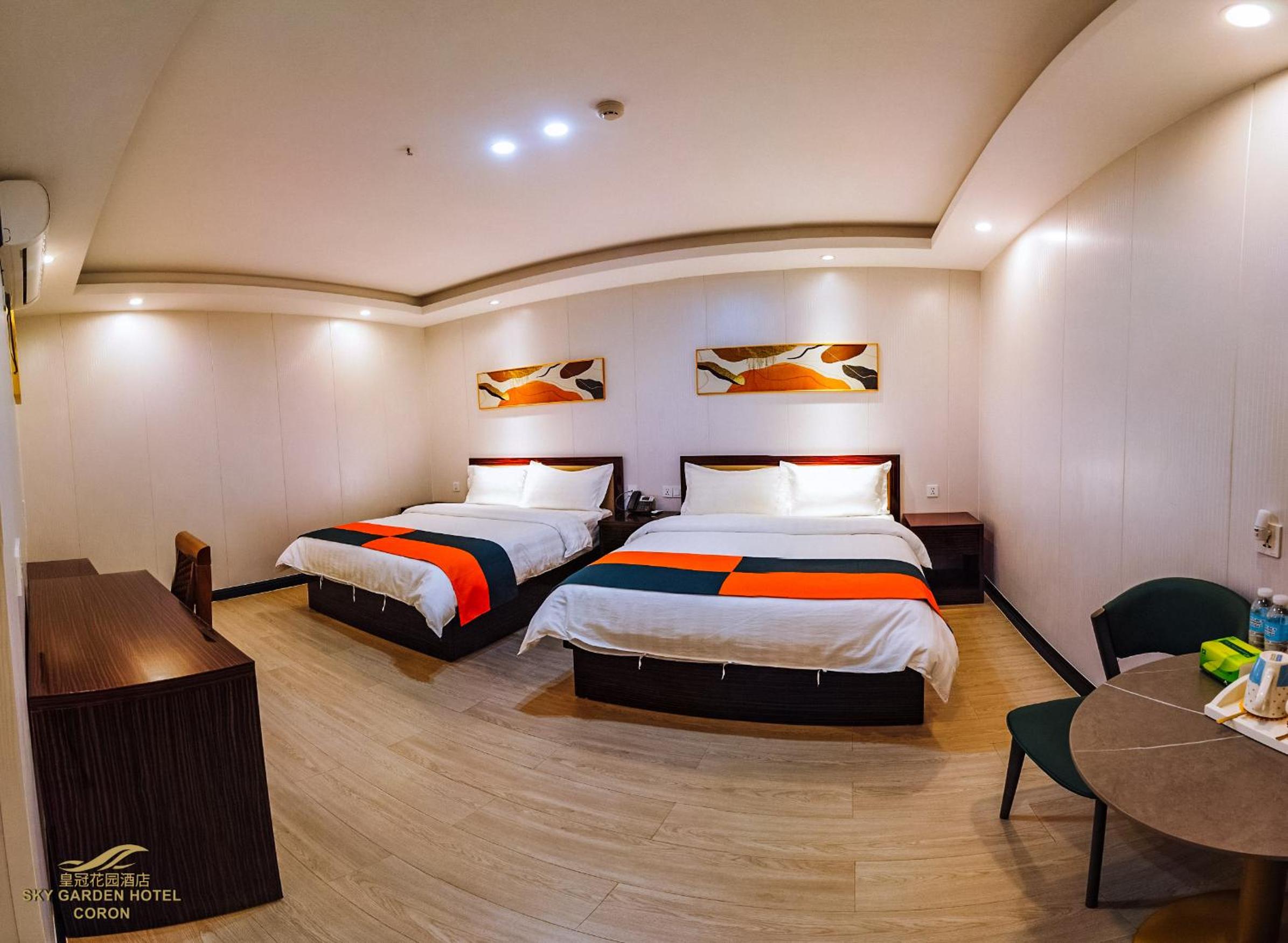Deluxe Family Room - Photo 5