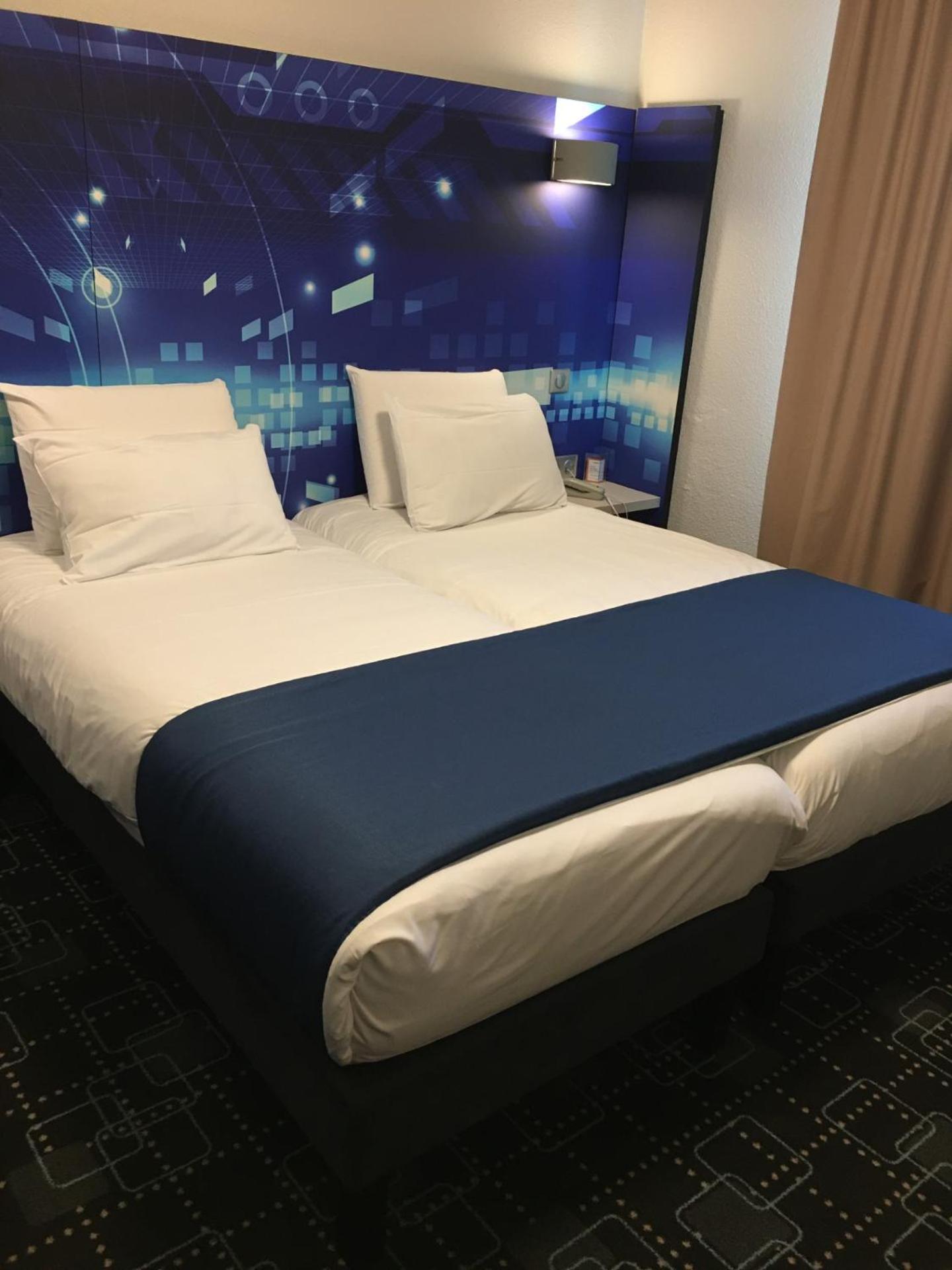 Standard Room - 3 Single Beds - Photo 5