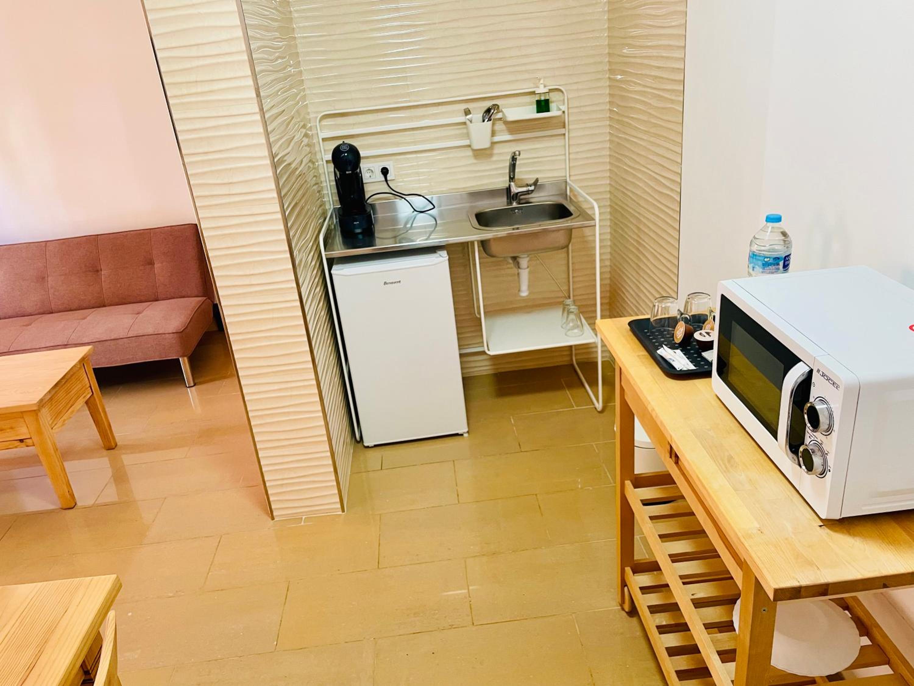 Twin Room with Balcony photo 3