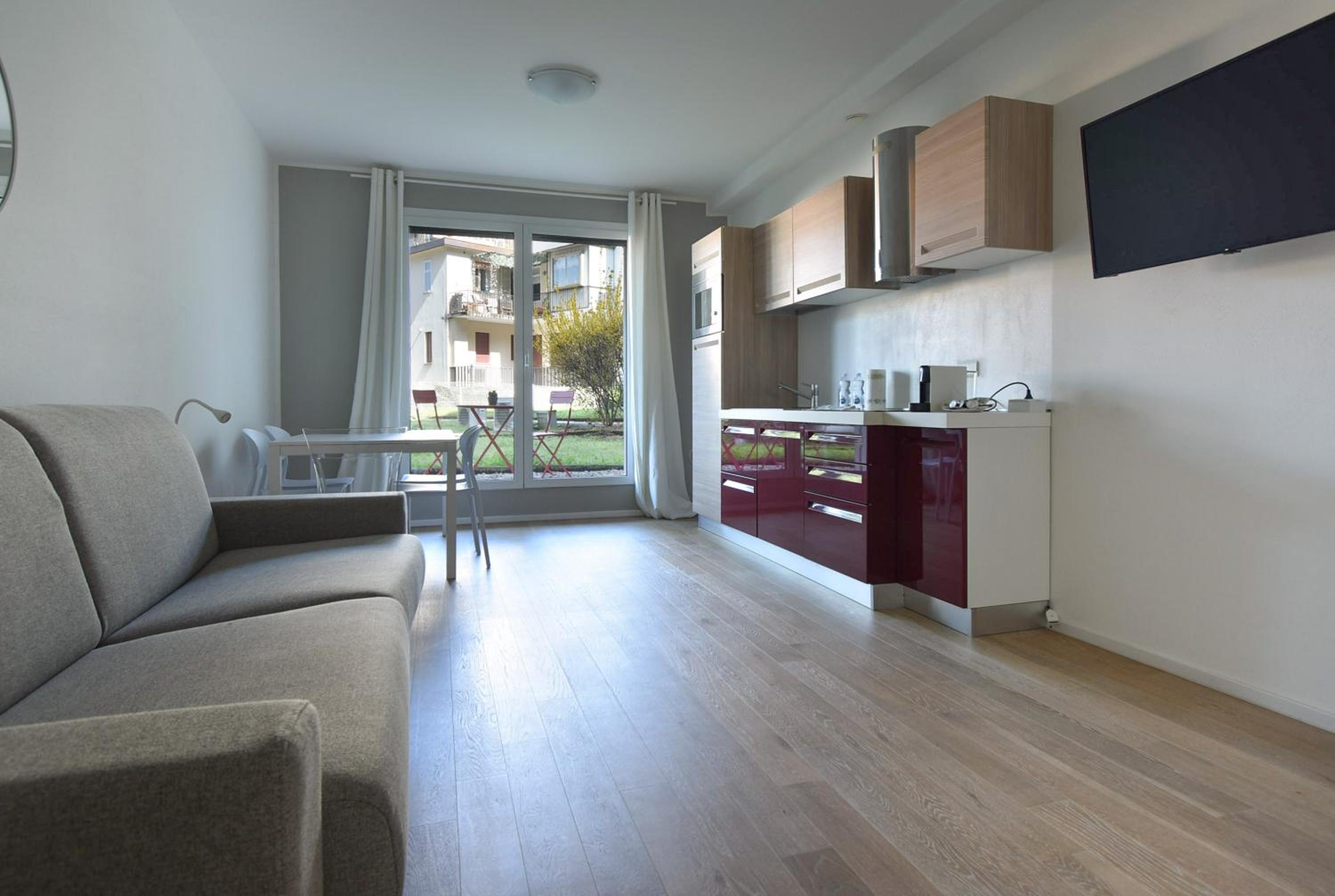 Apartment with Garden View photo 3