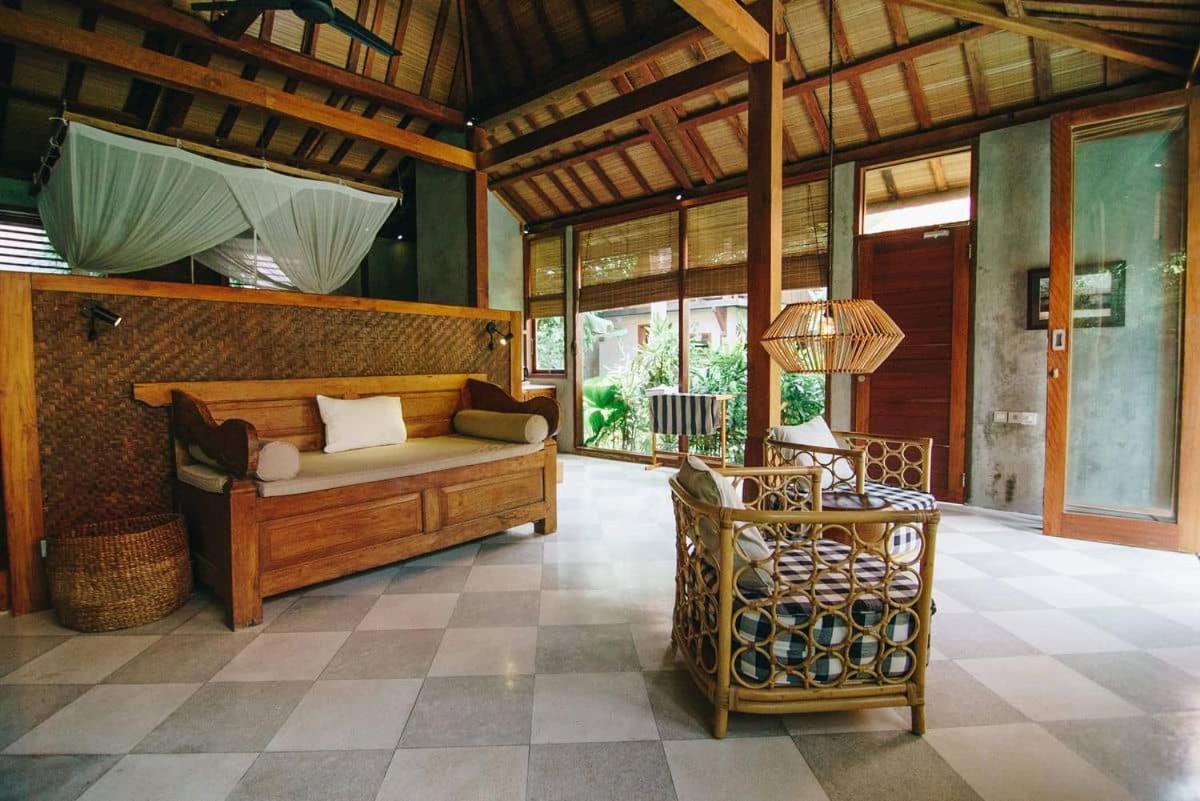 Deluxe Bungalow With Pool Access - Photo 14