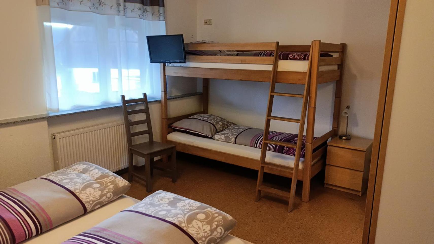 Two-Bedroom Apartment with Spa Bath and Balcony