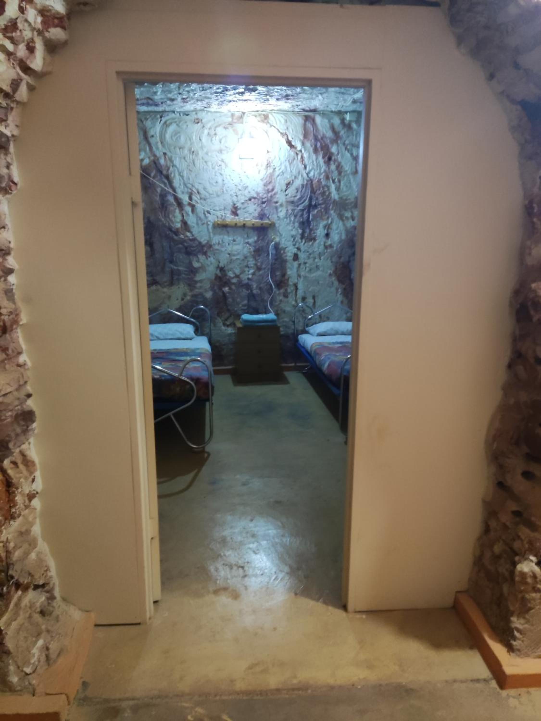 Twin Room with Shared Bathroom photo 3