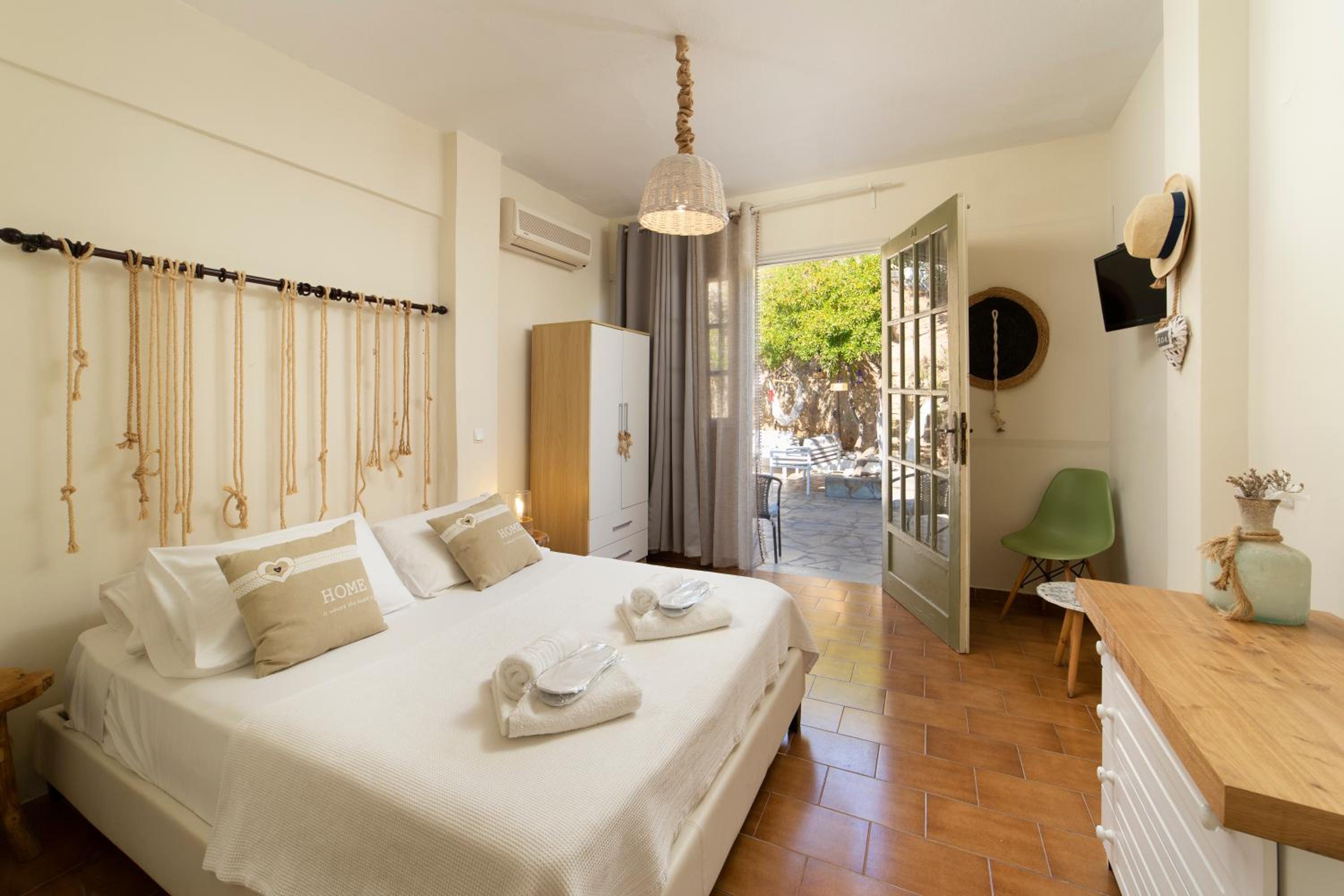 Double Room with Garden View photo 1