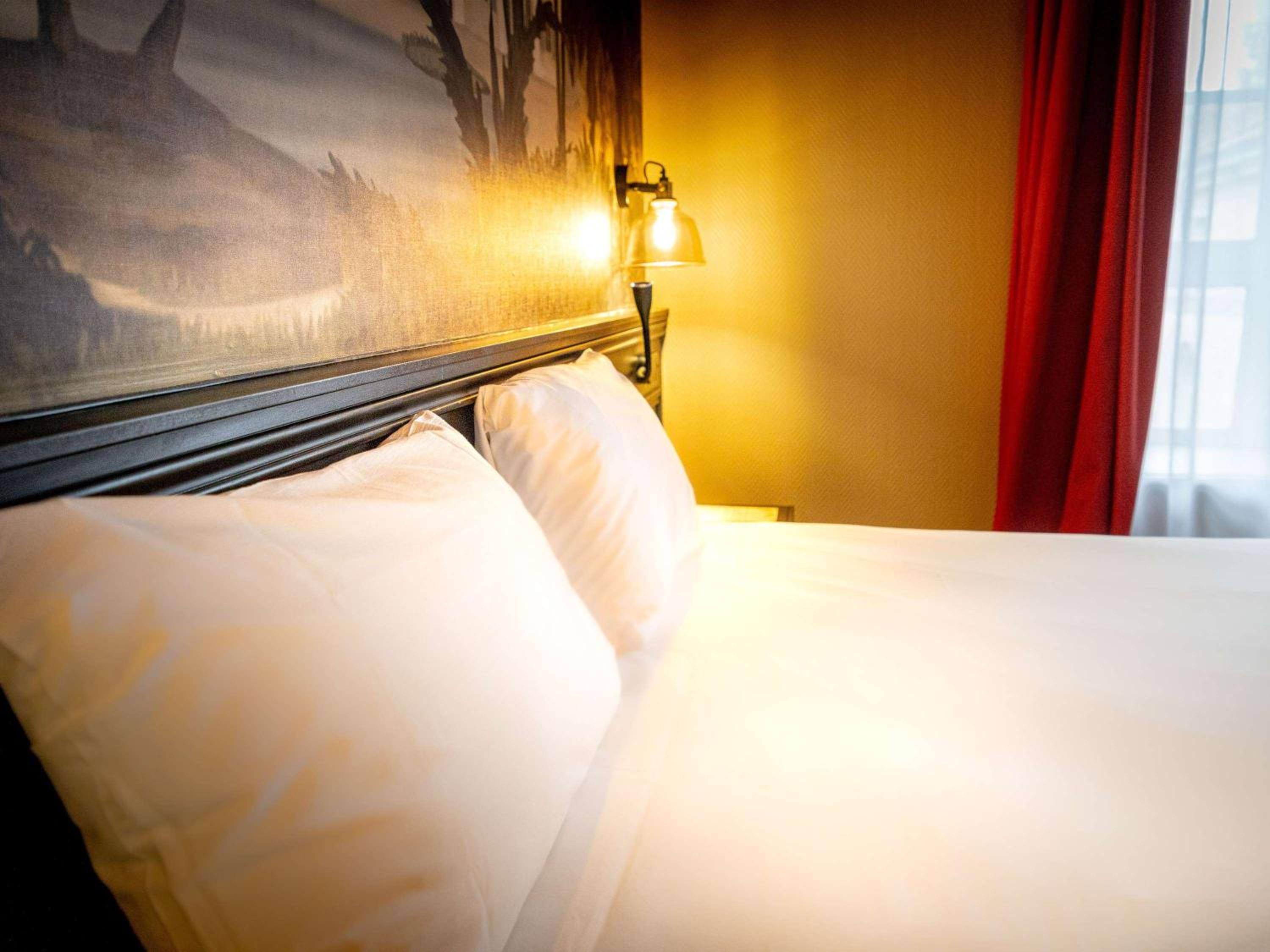 Standard Queen Room - Photo 8