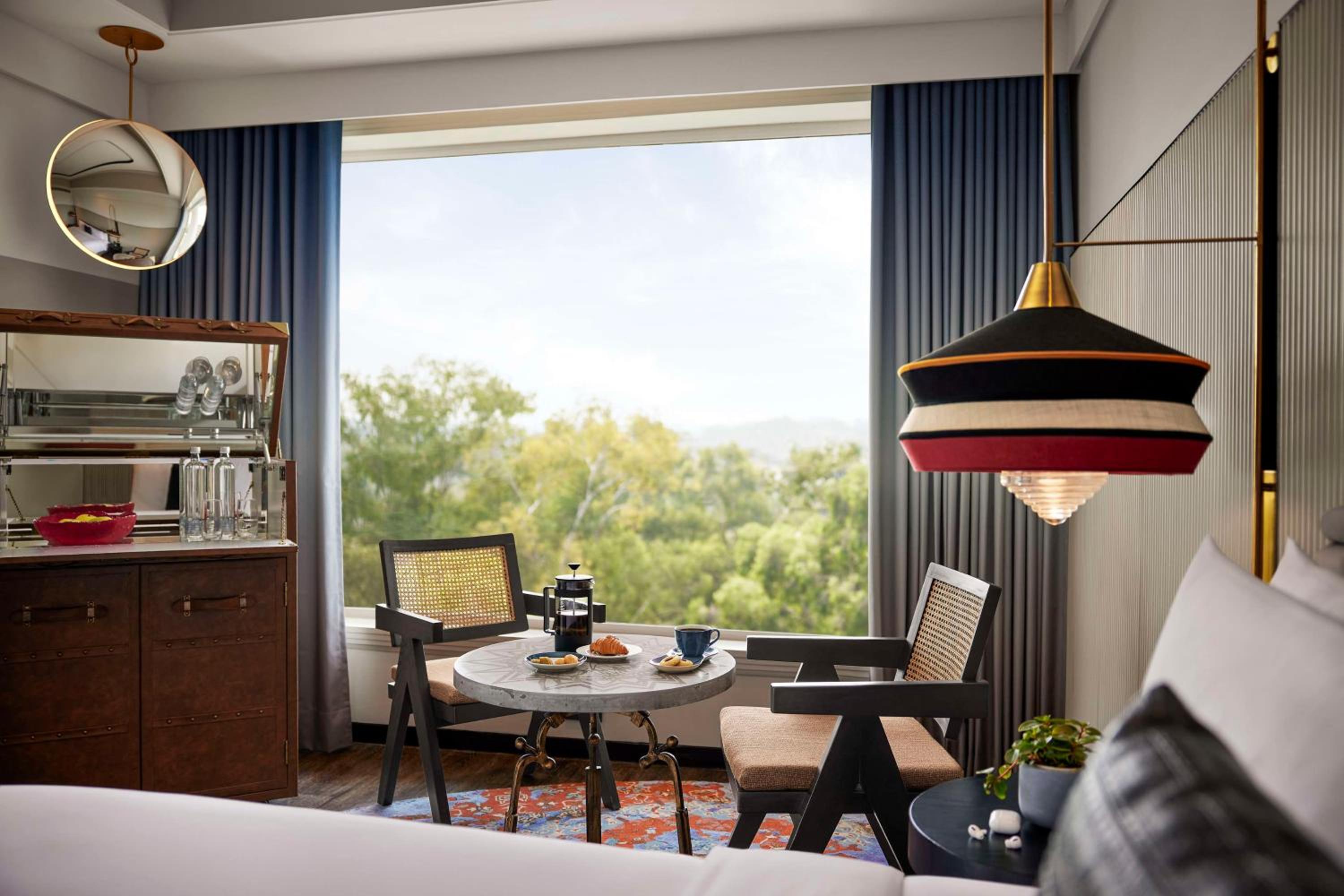 King Room with 15% disc on Food, Soft Beverage, Laundry, SPA Credit INR 1,000 (T&C apply) - Photo 8