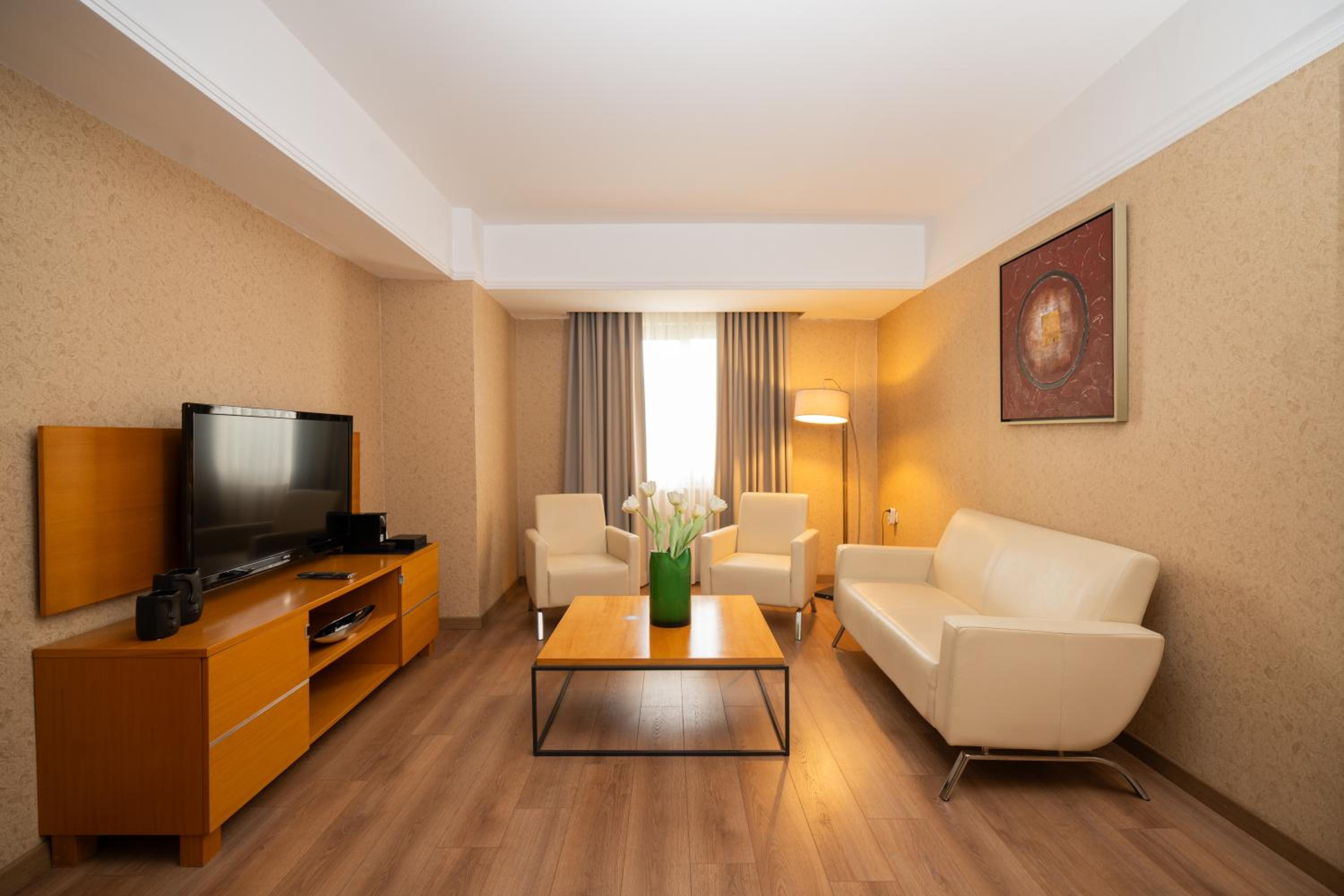Presidential Suite photo 3