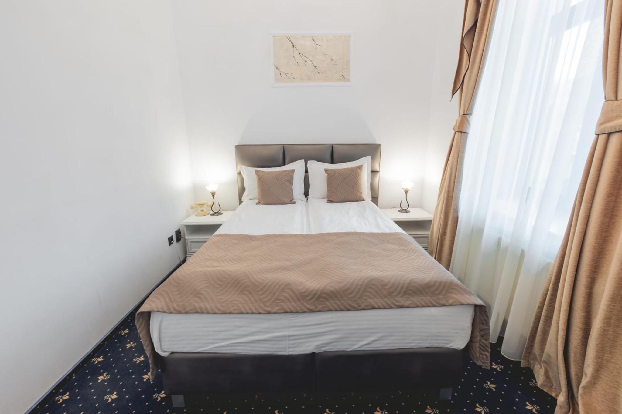 Junior Suite - Photo 16