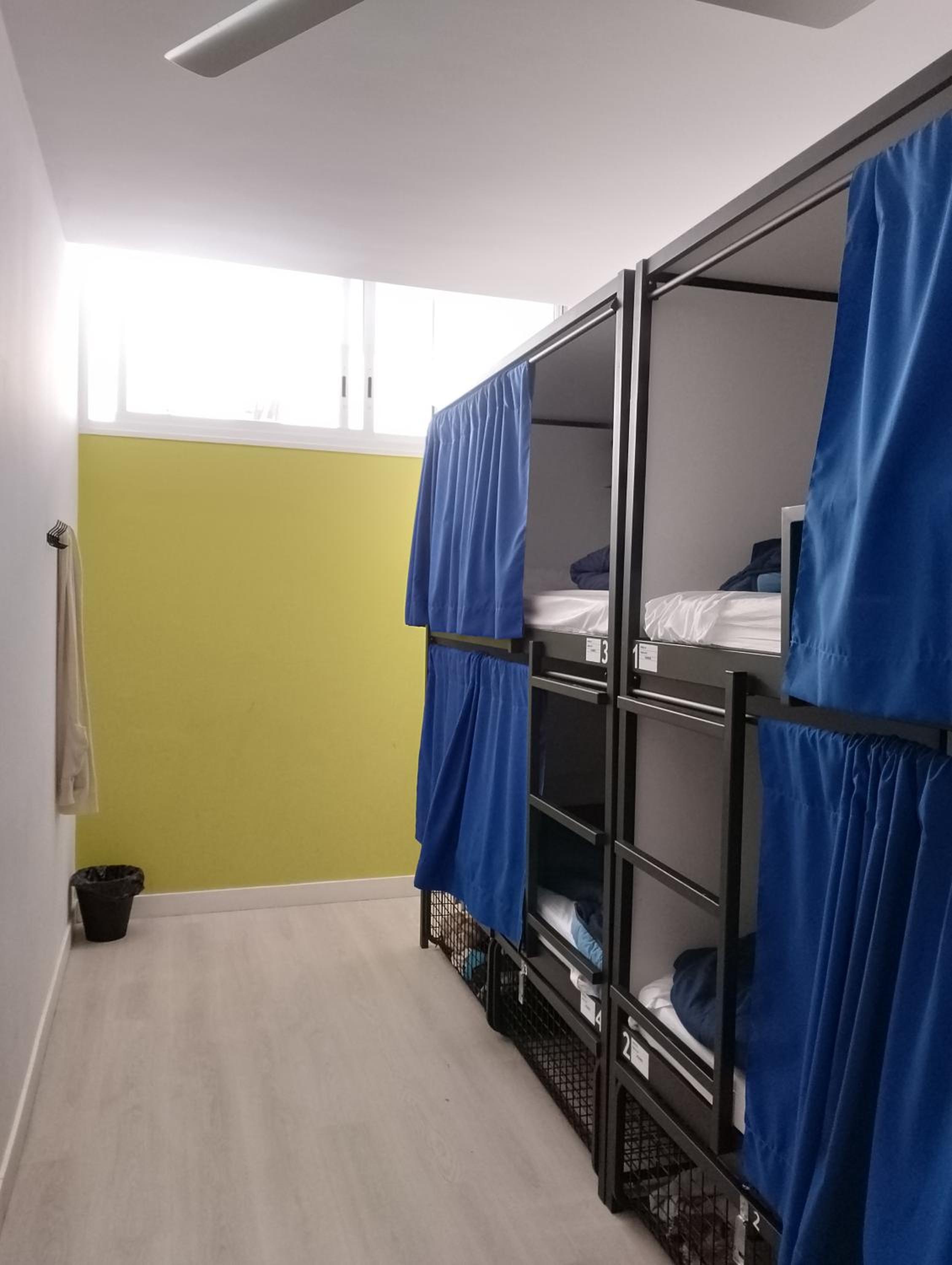Bed in 4-Bed Mixed Dormitory Room photo 3
