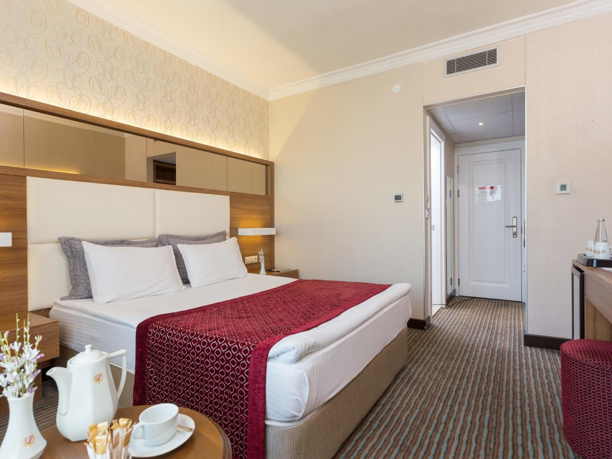 Standard  Room - Photo 1