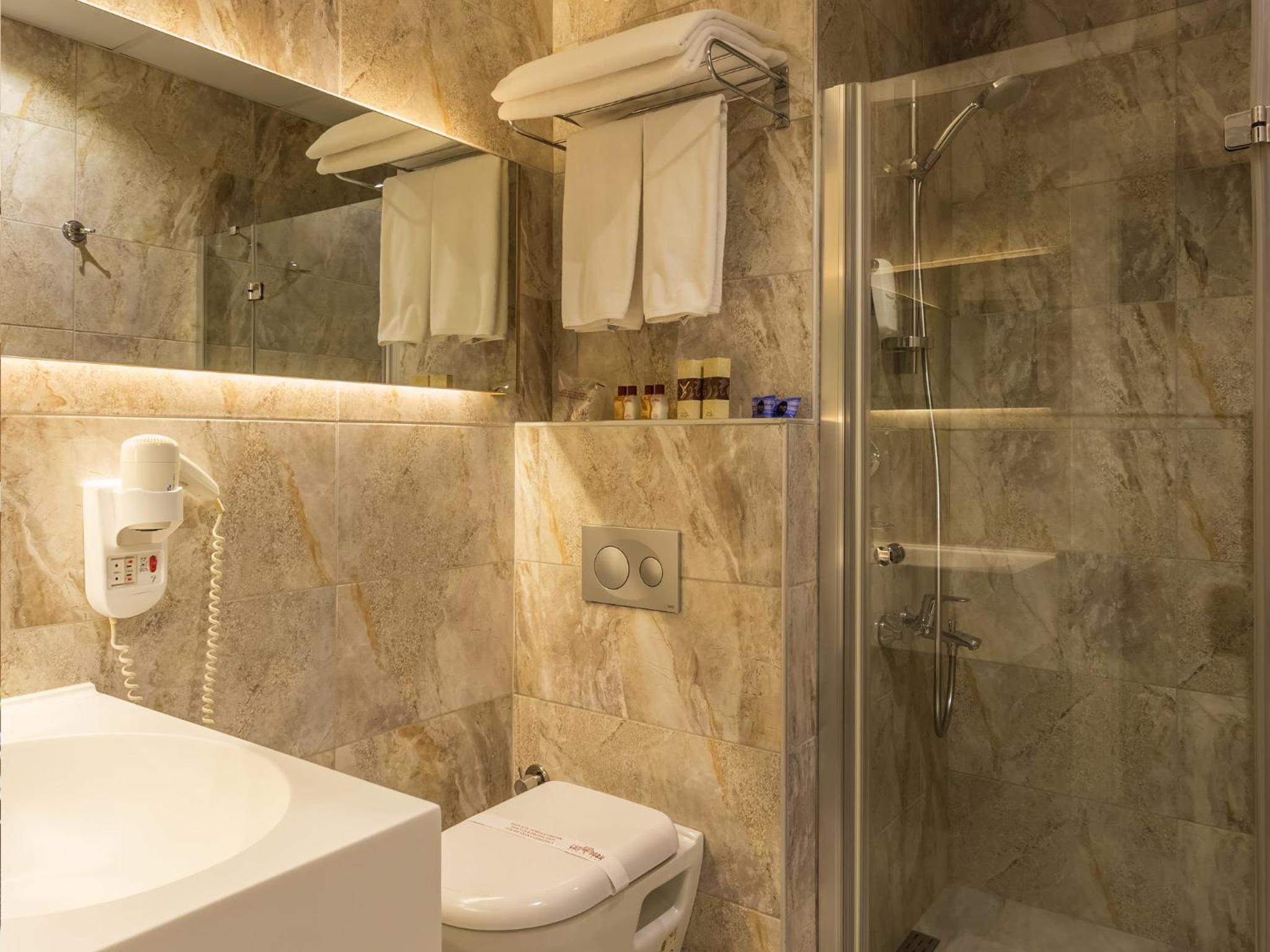 Standard  Room - Photo 3