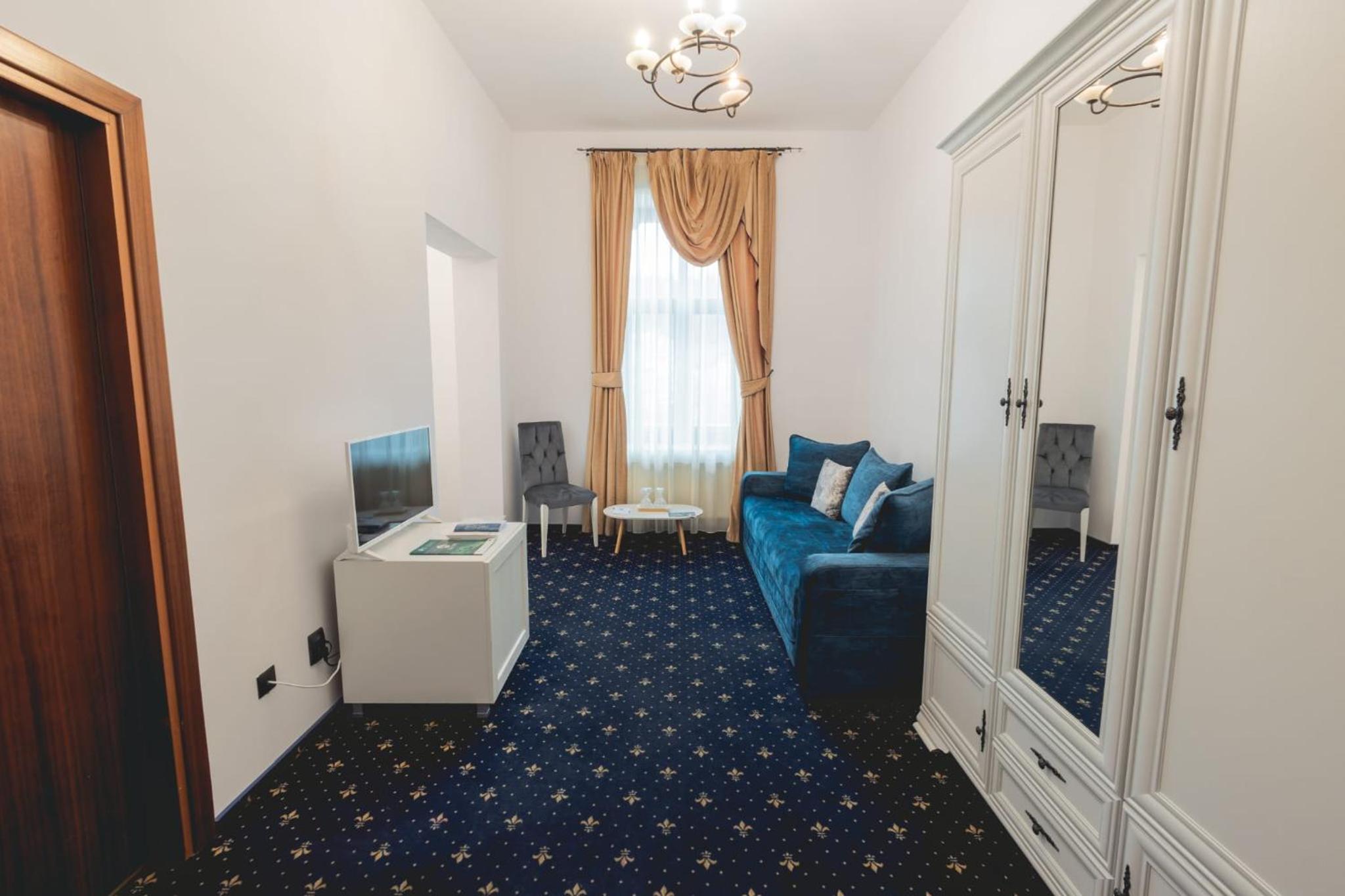 Junior Suite - Photo 1