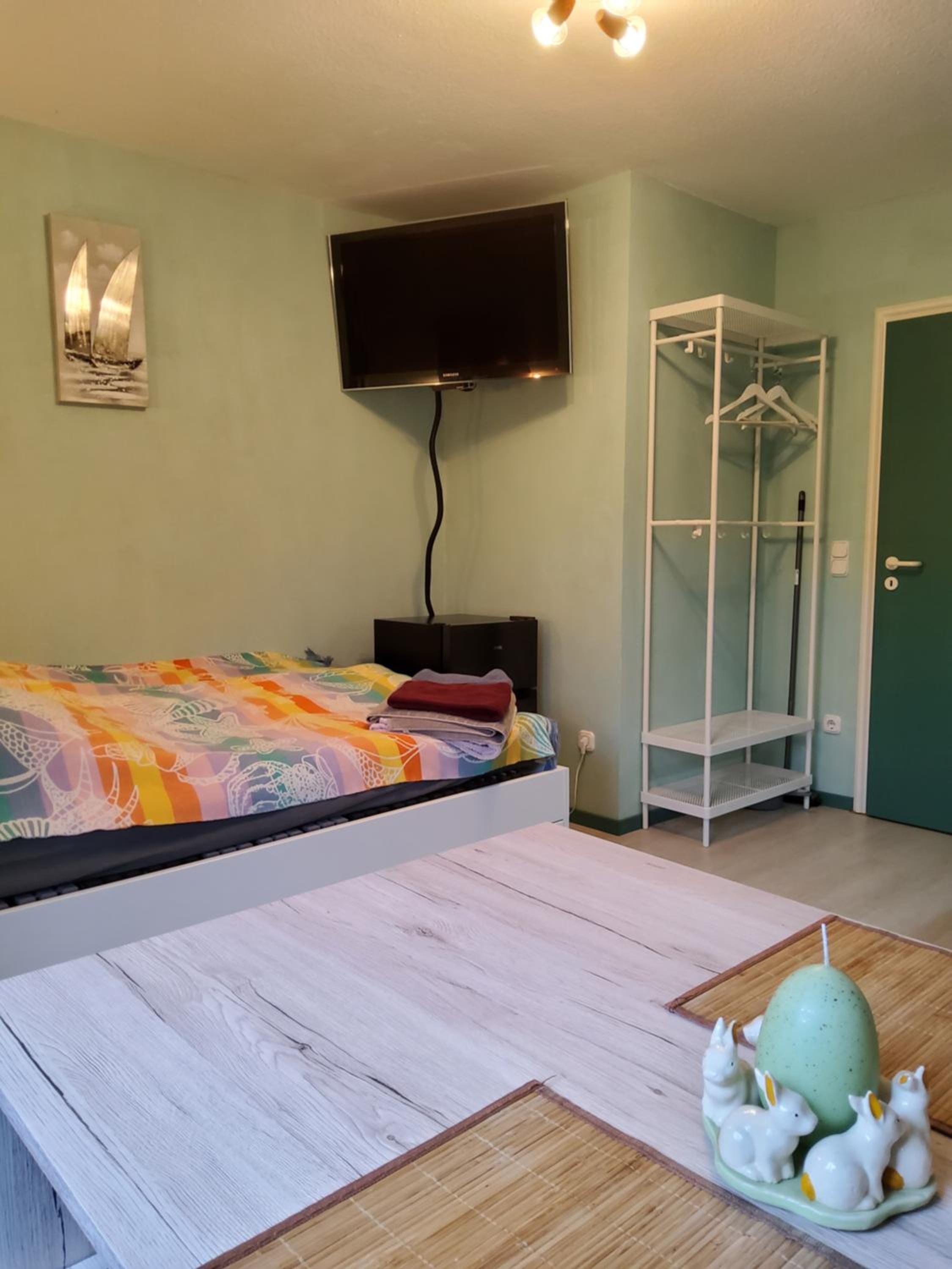 One-Bedroom Apartment photo 2