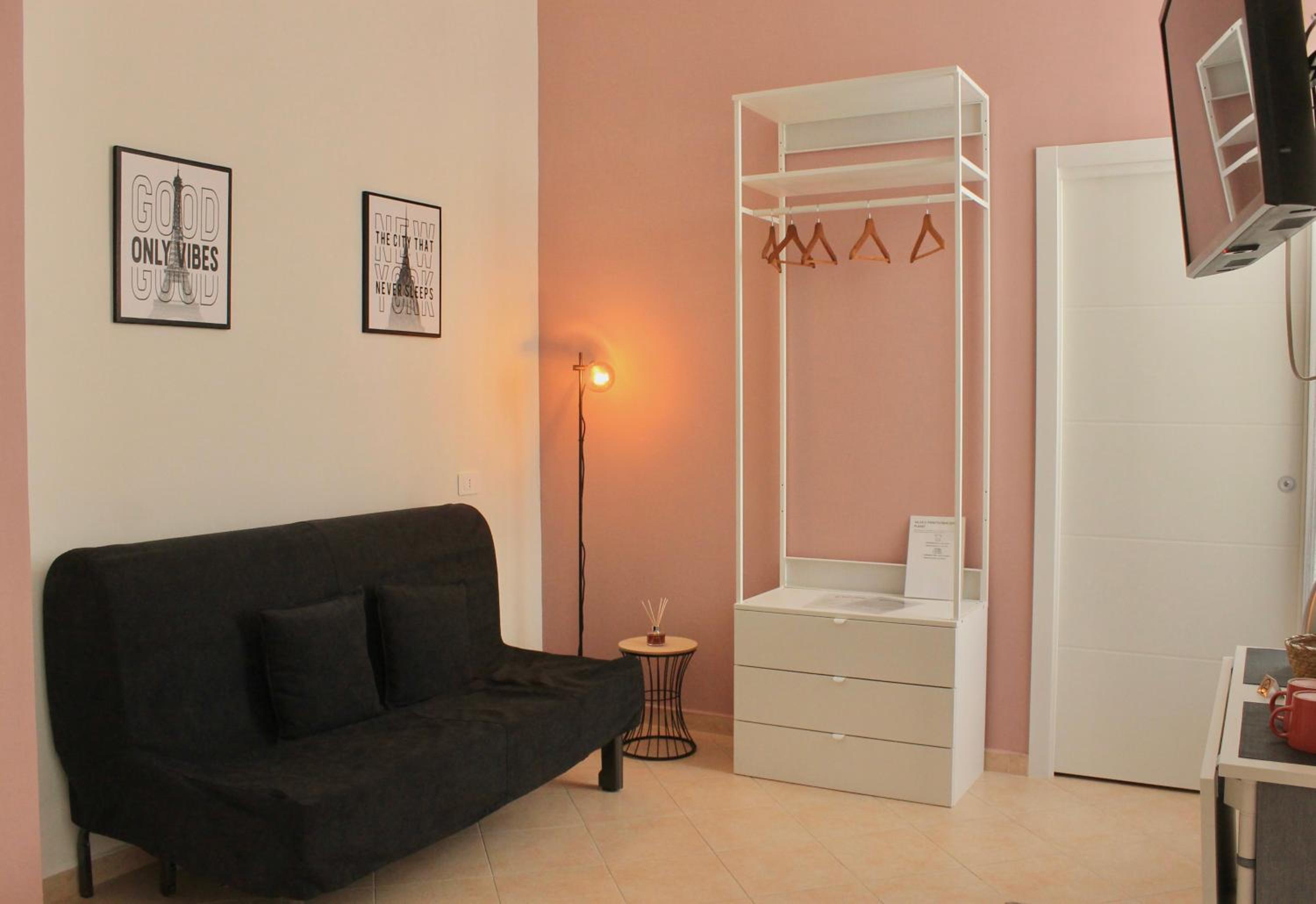 Quadruple Room with Private Bathroom