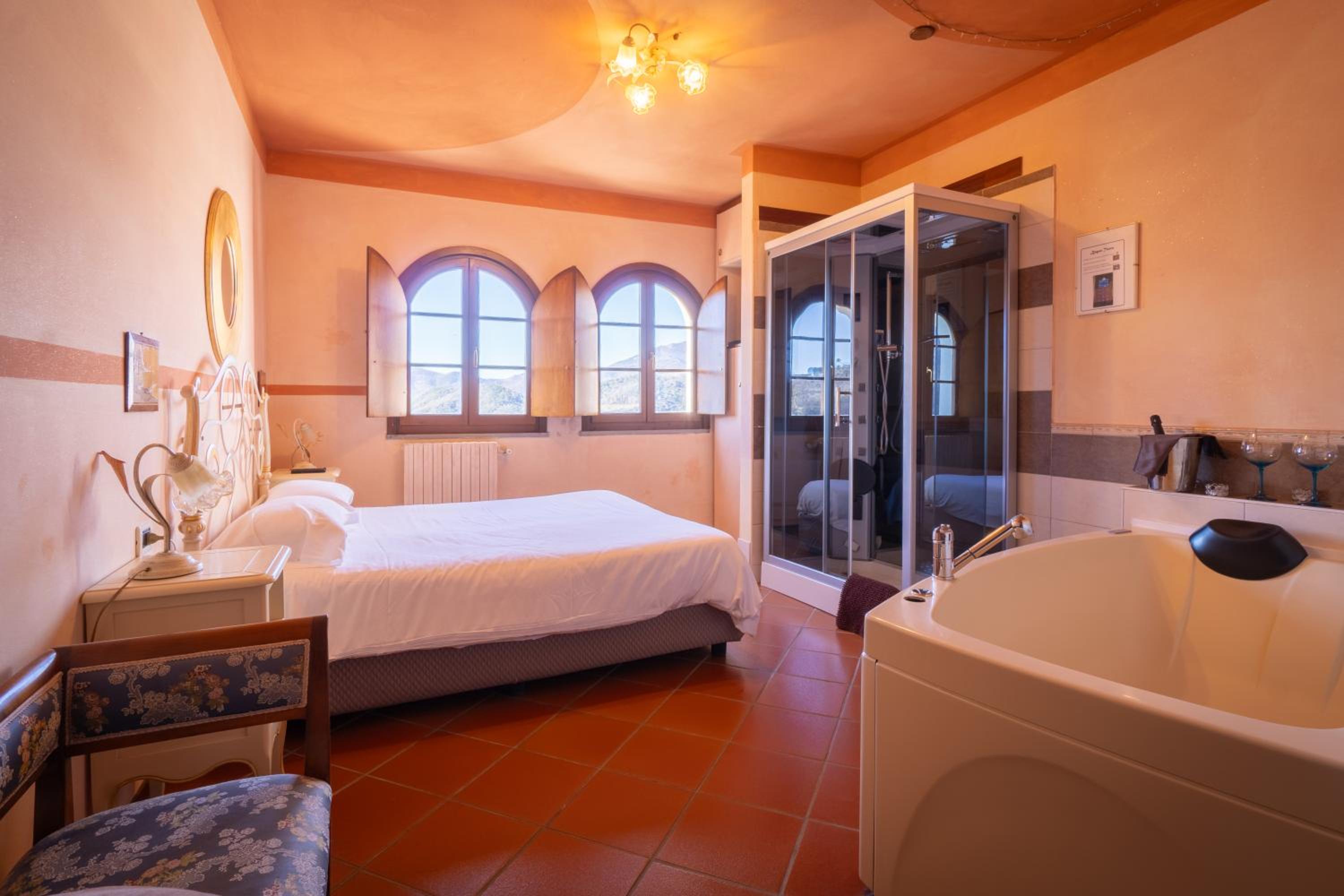 Suite with Sauna - Photo 10
