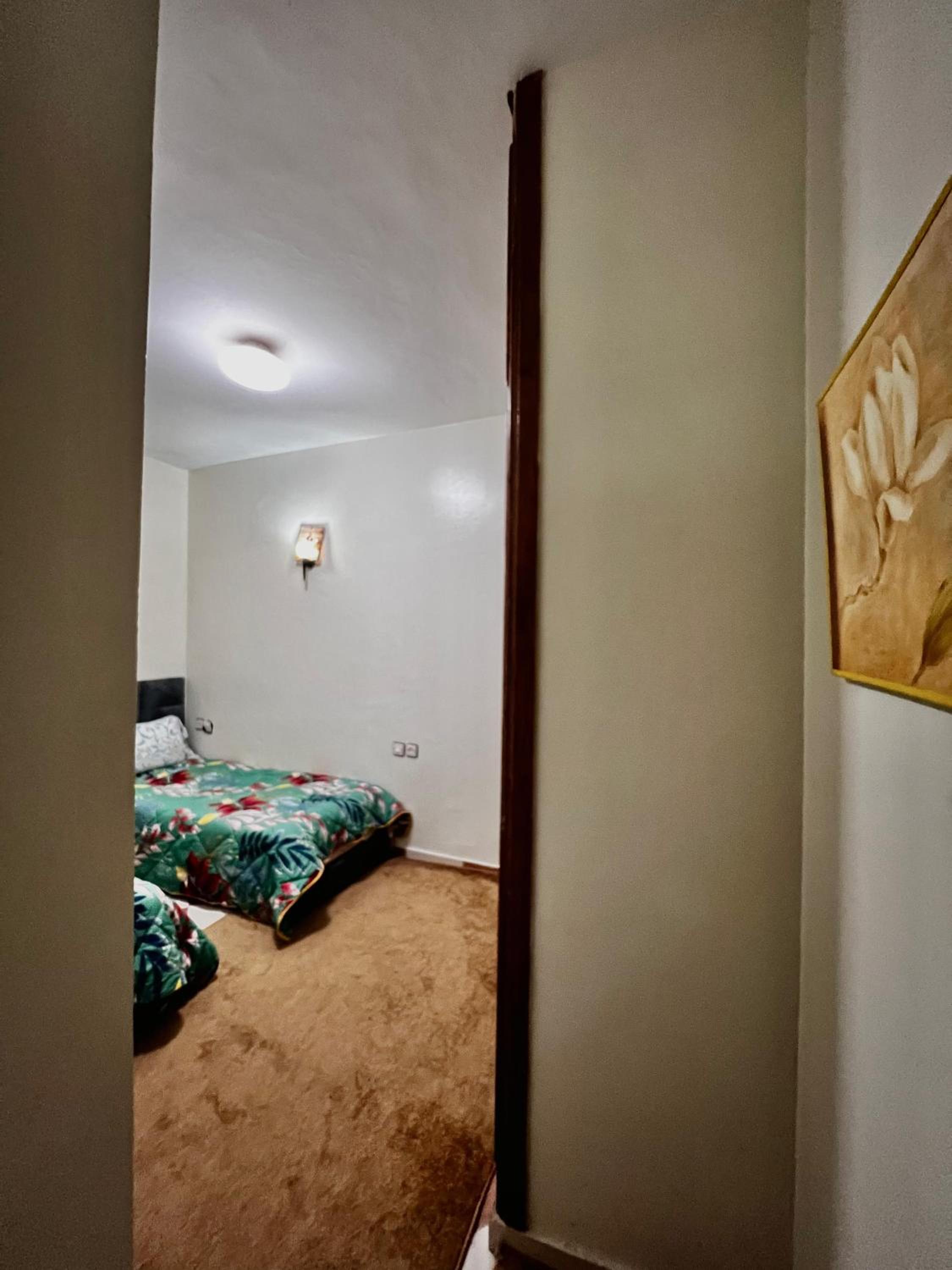 Twin Room with Shared Bathroom photo 1