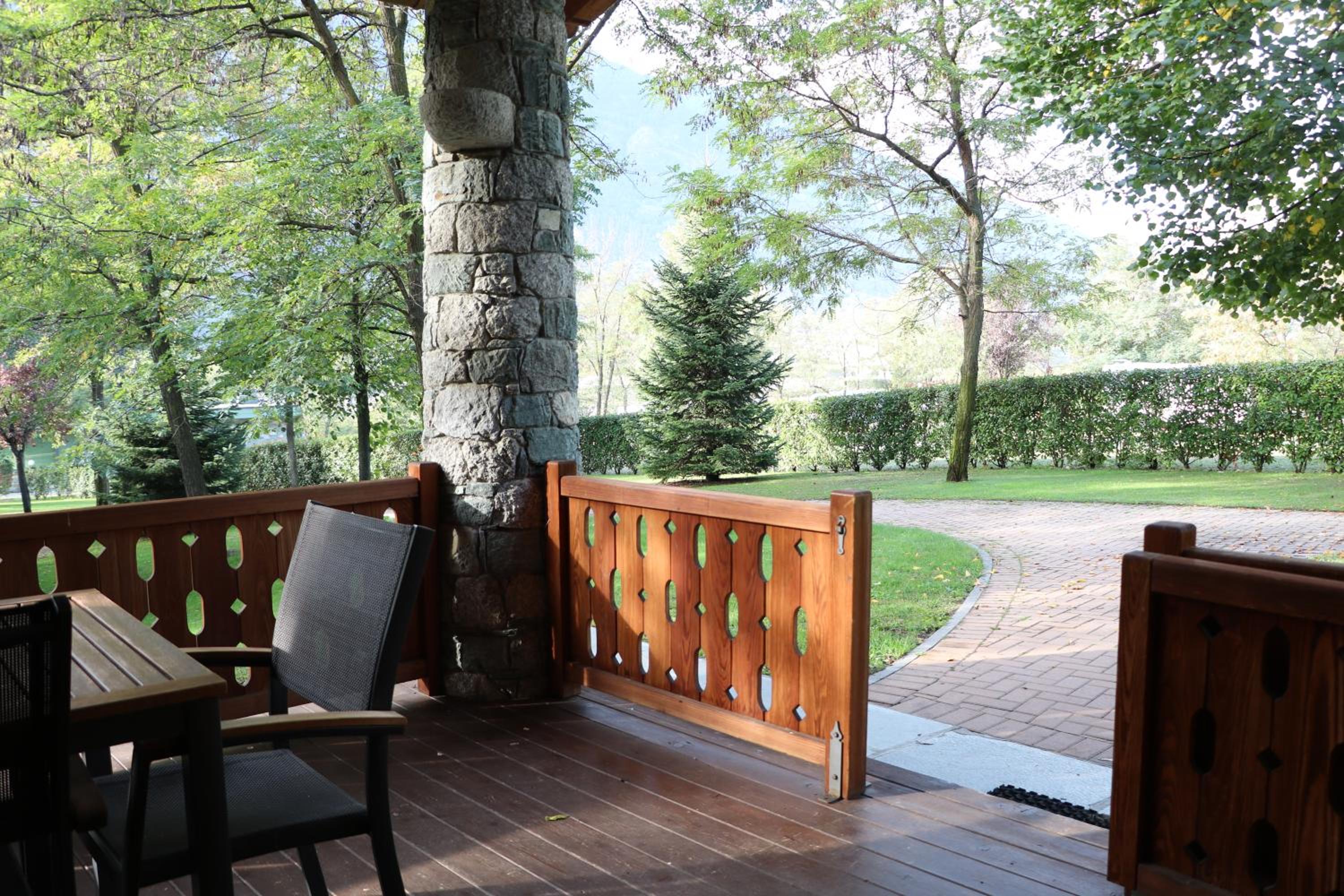 One-Bedroom Chalet - Photo 3
