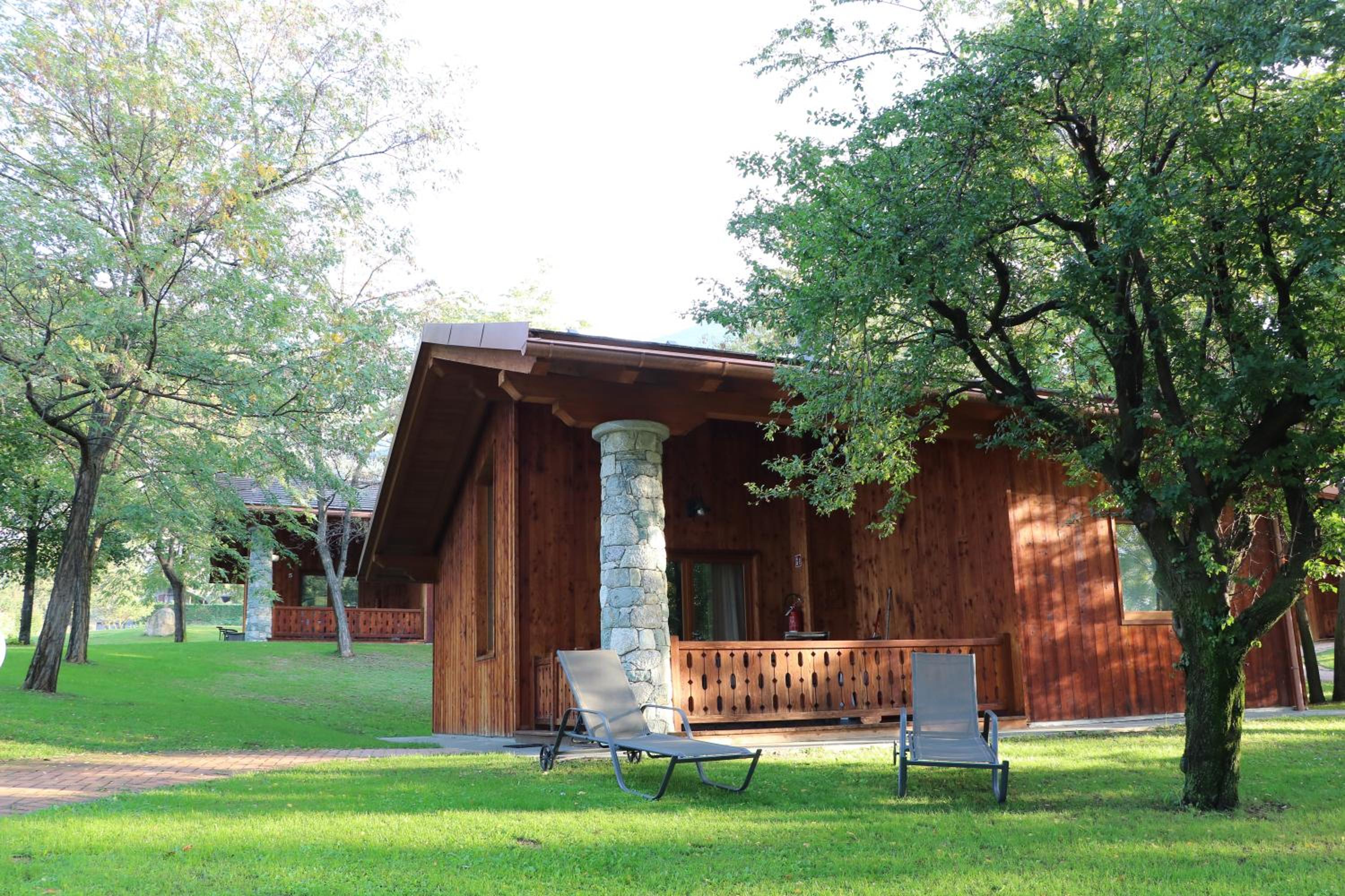 One-Bedroom Chalet - Photo 2
