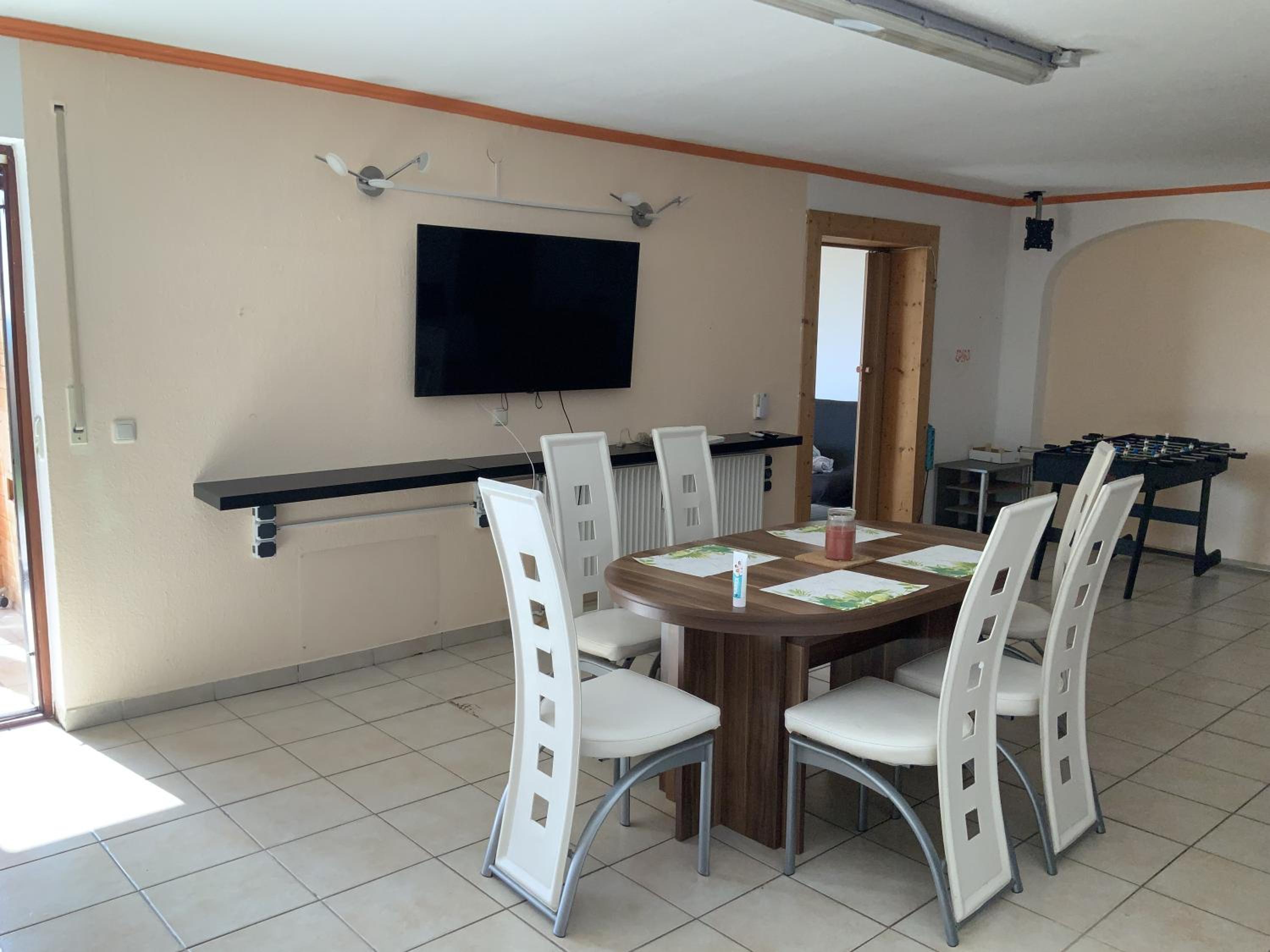 Two-Bedroom Deluxe Apartment with Garden View photo 3