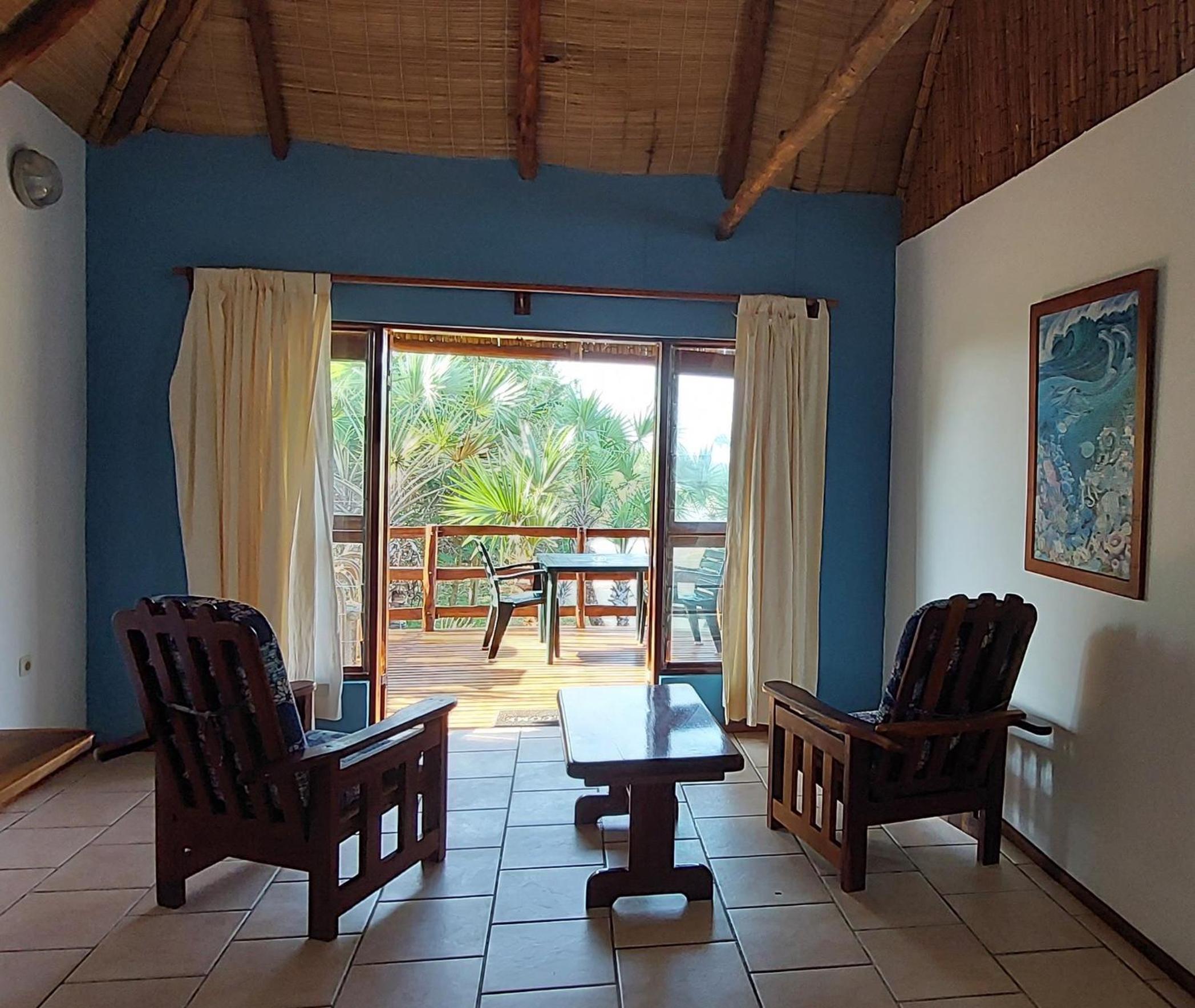 One-Bedroom House photo 1