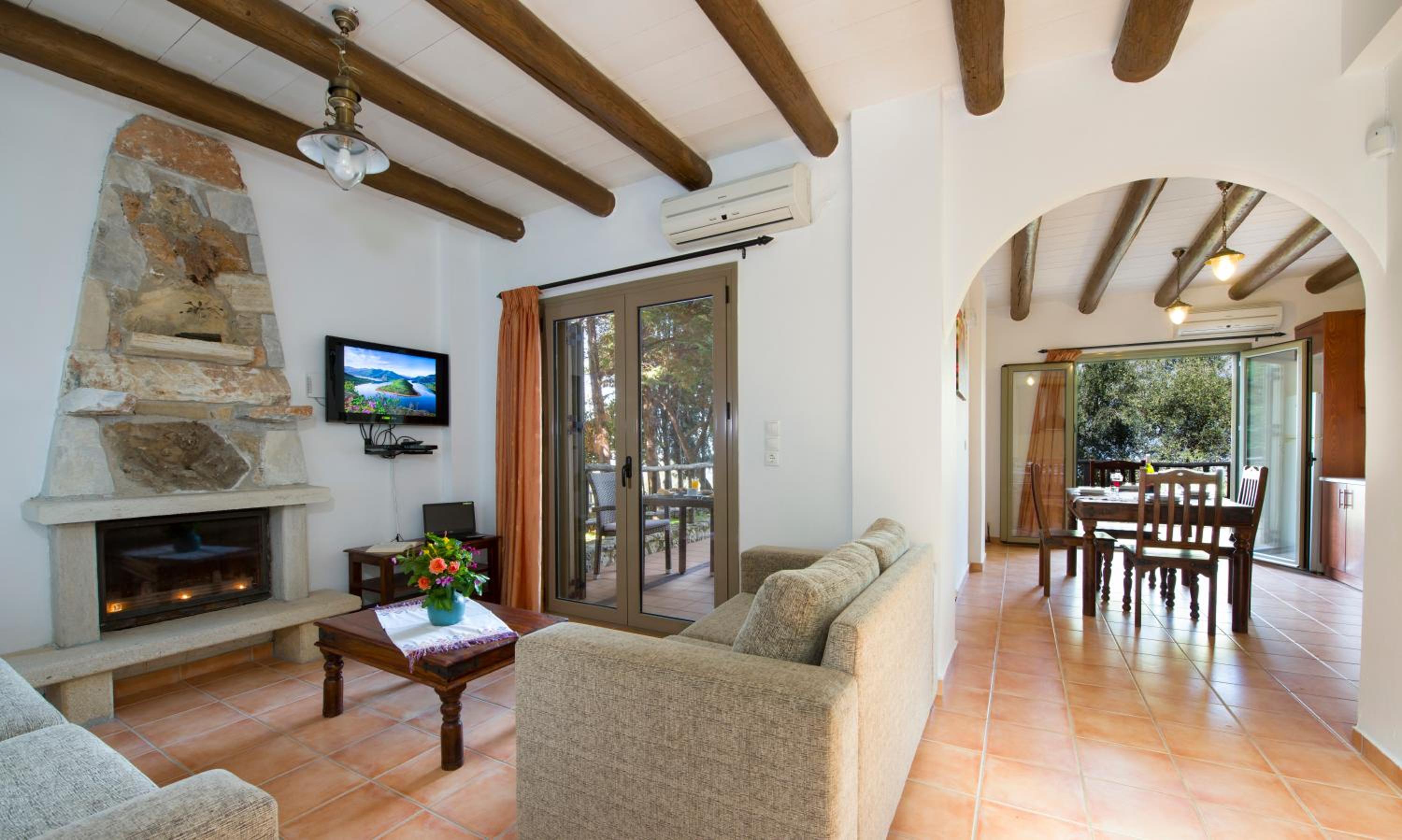 One-Bedroom Villa photo 1