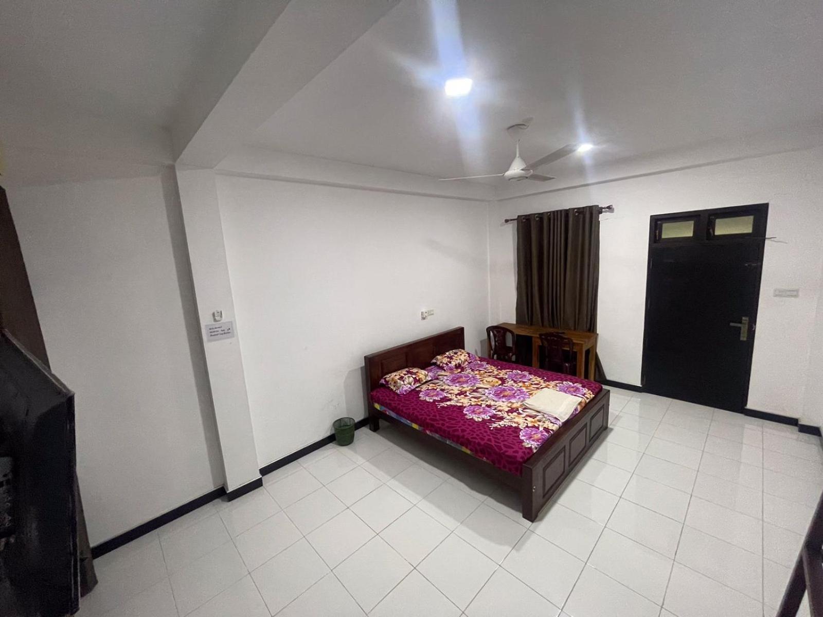 Double Room With Private Bathroom photo 1