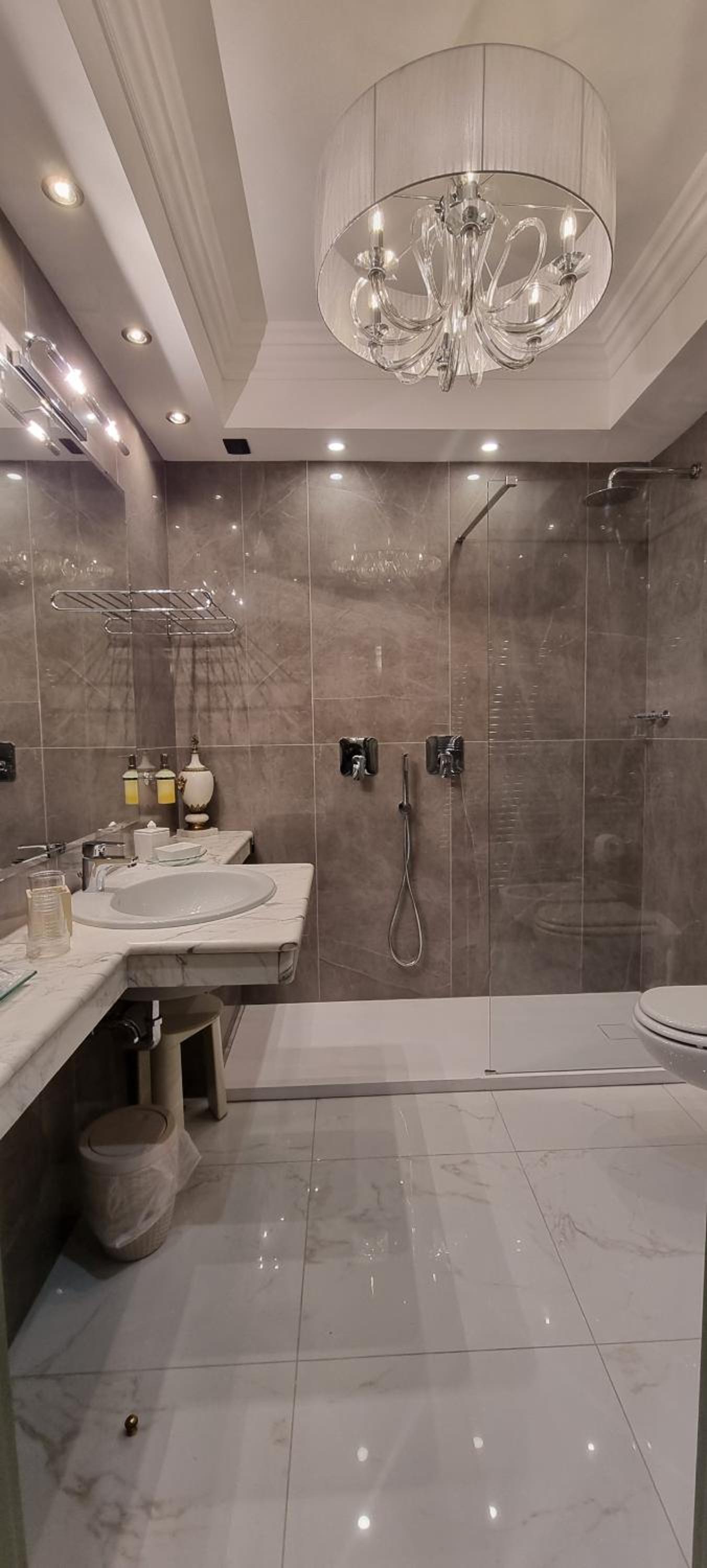 Double Room with Park View - Photo 7