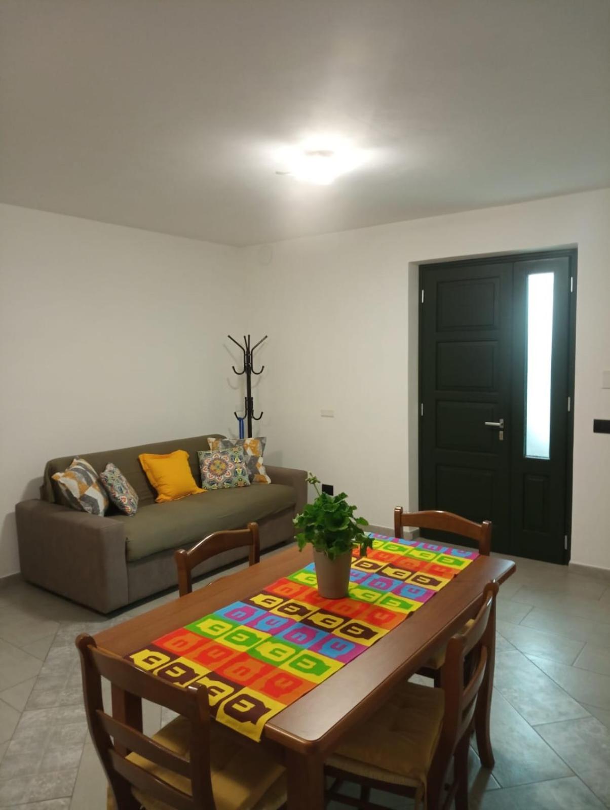 Two-Bedroom Apartment photo 3