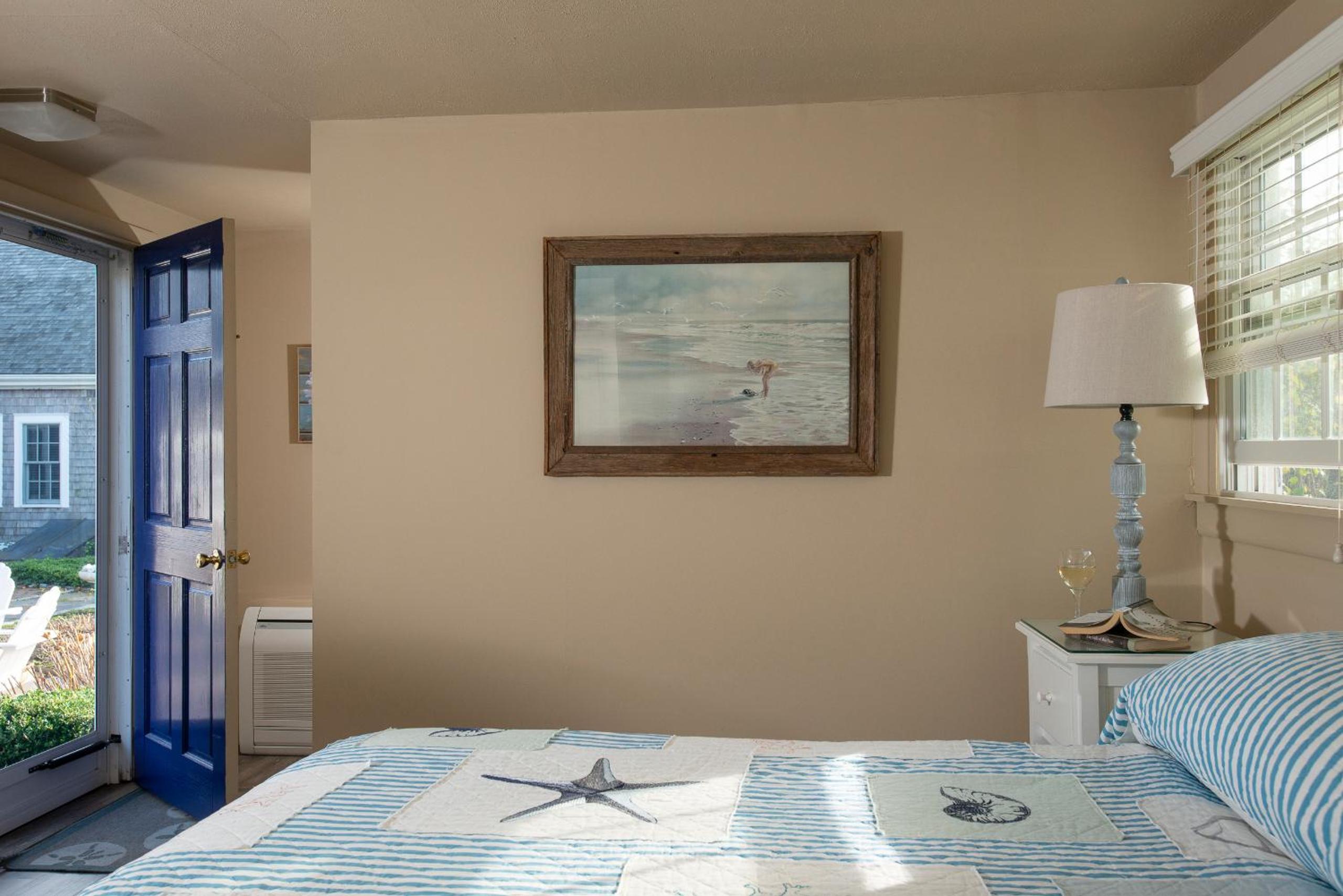 Deluxe King Room 16 photo 2