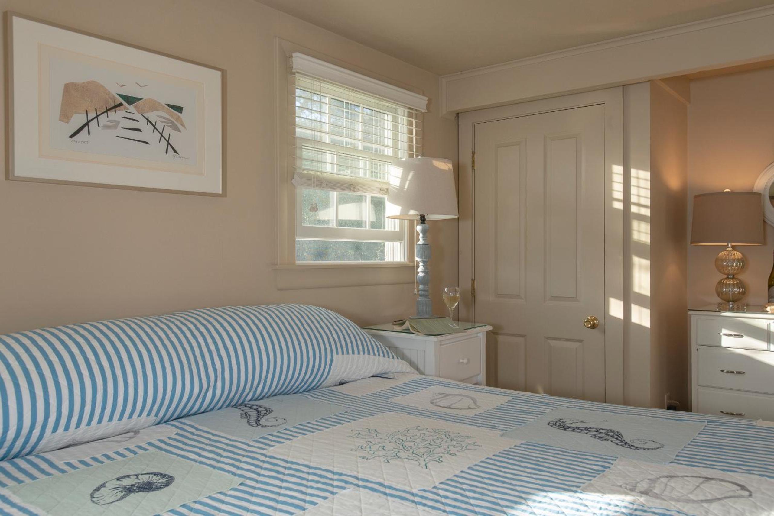 Deluxe King Room 16 photo 1