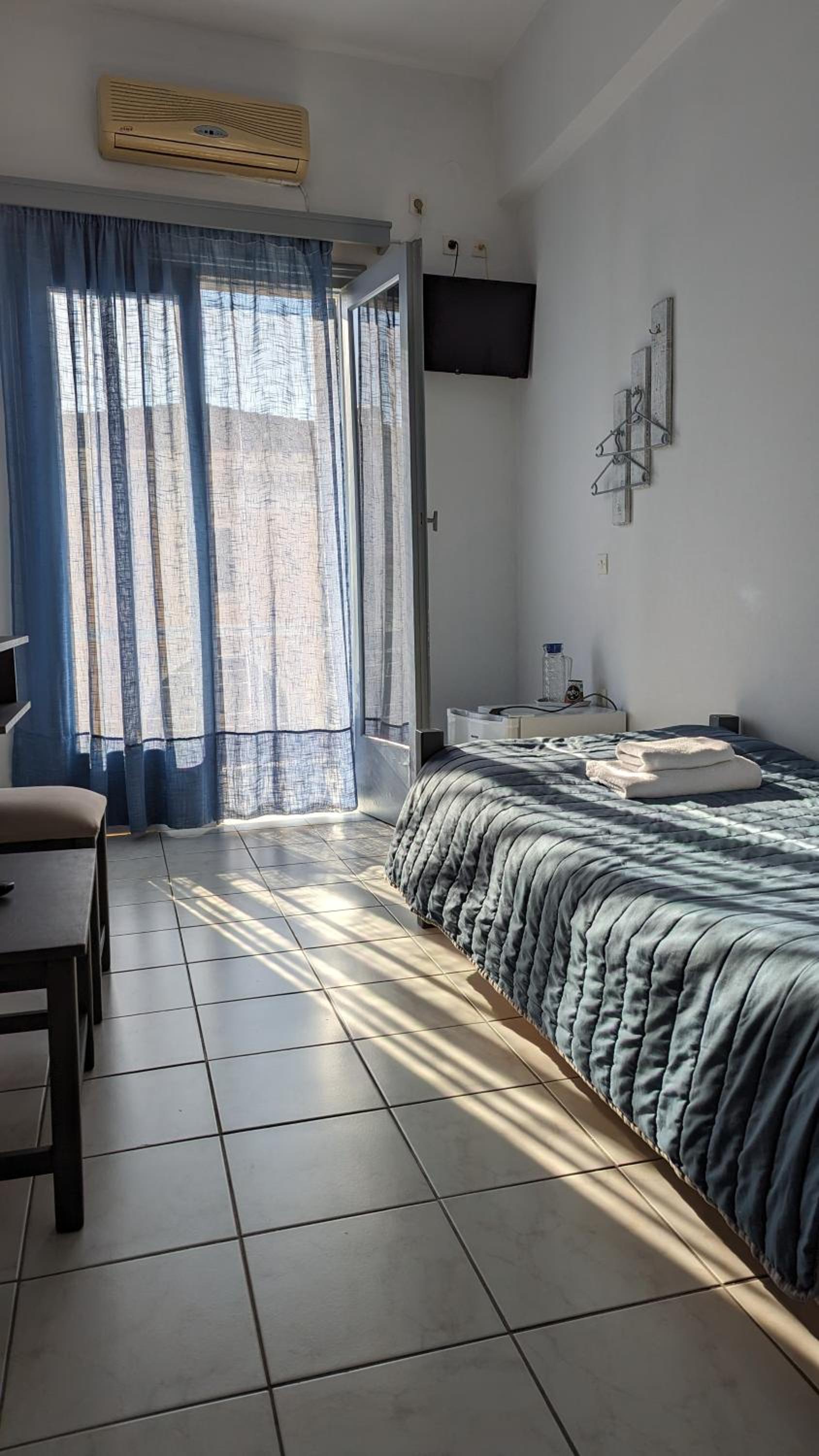 Single Room with Balcony photo 2