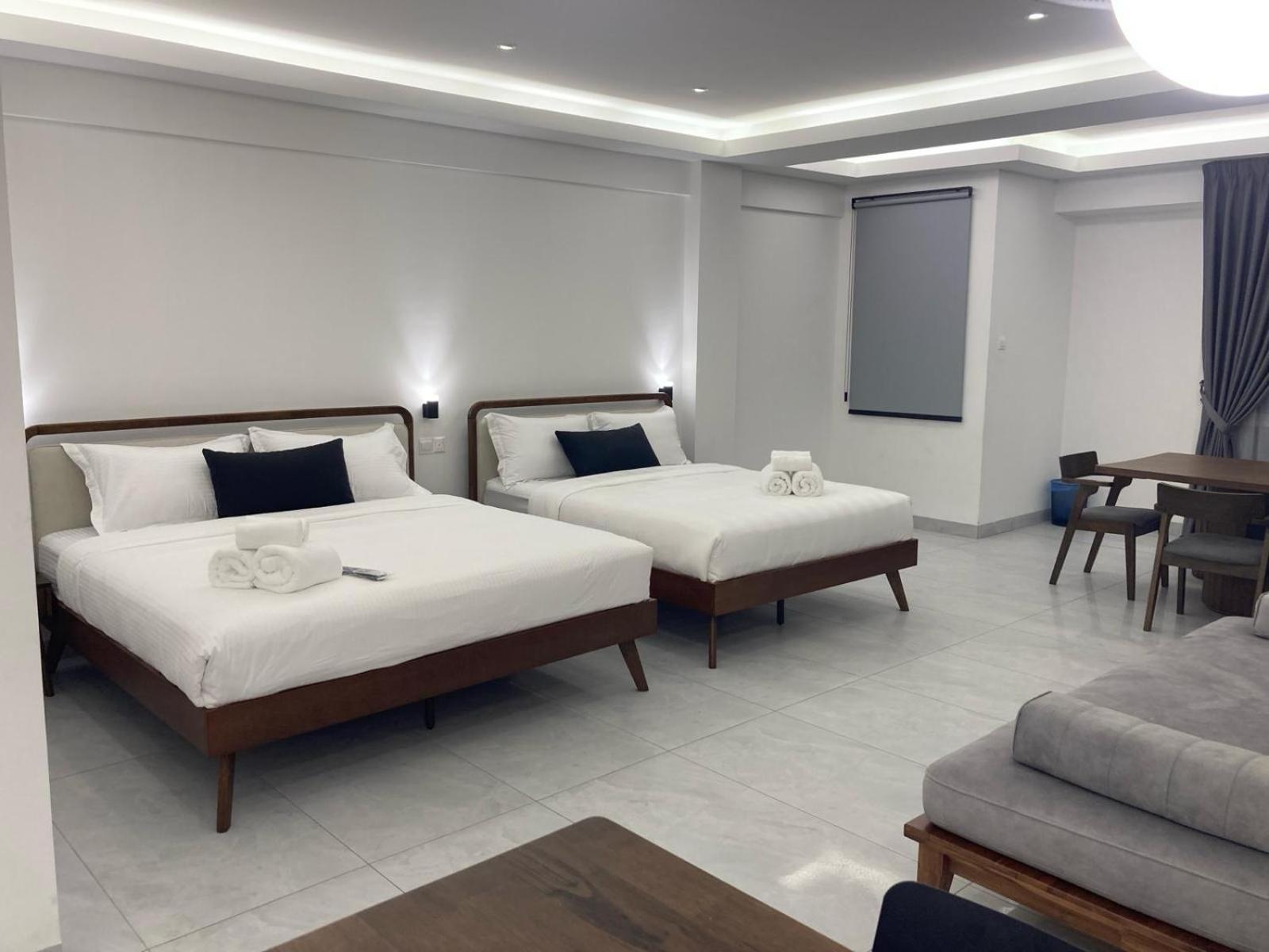 Deluxe Family Suite photo 1