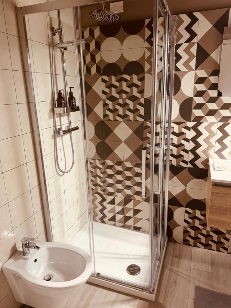 King Suite with Spa Bath photo 2