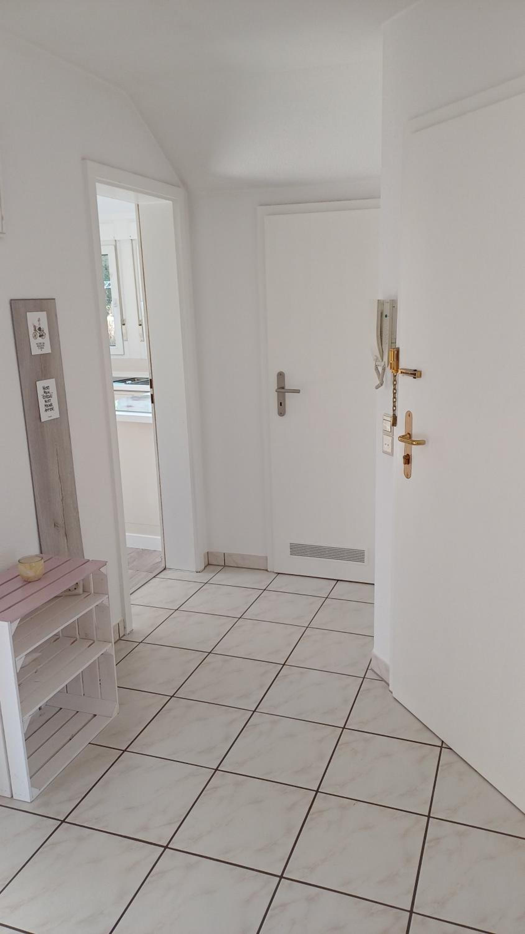 One-Bedroom Apartment photo 3