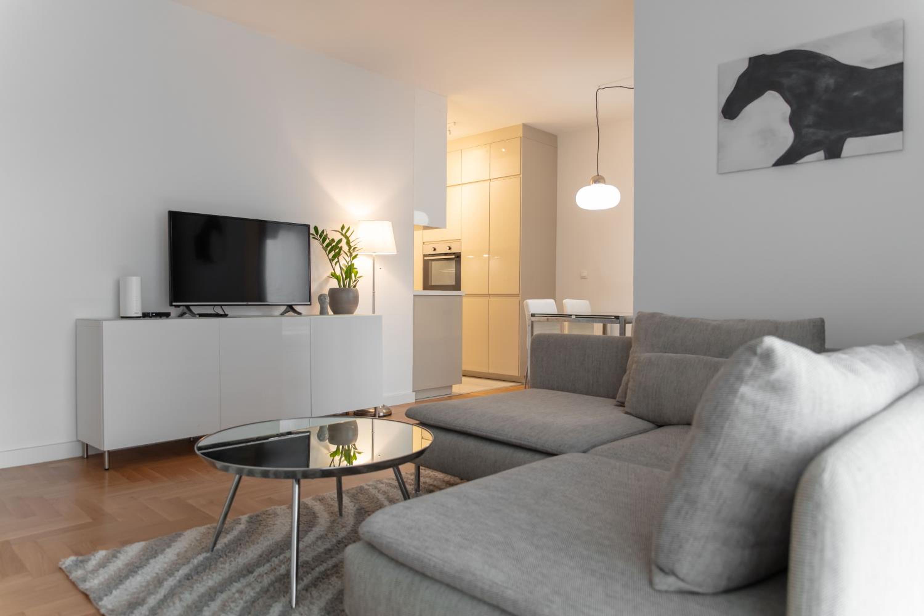 One-Bedroom Apartment