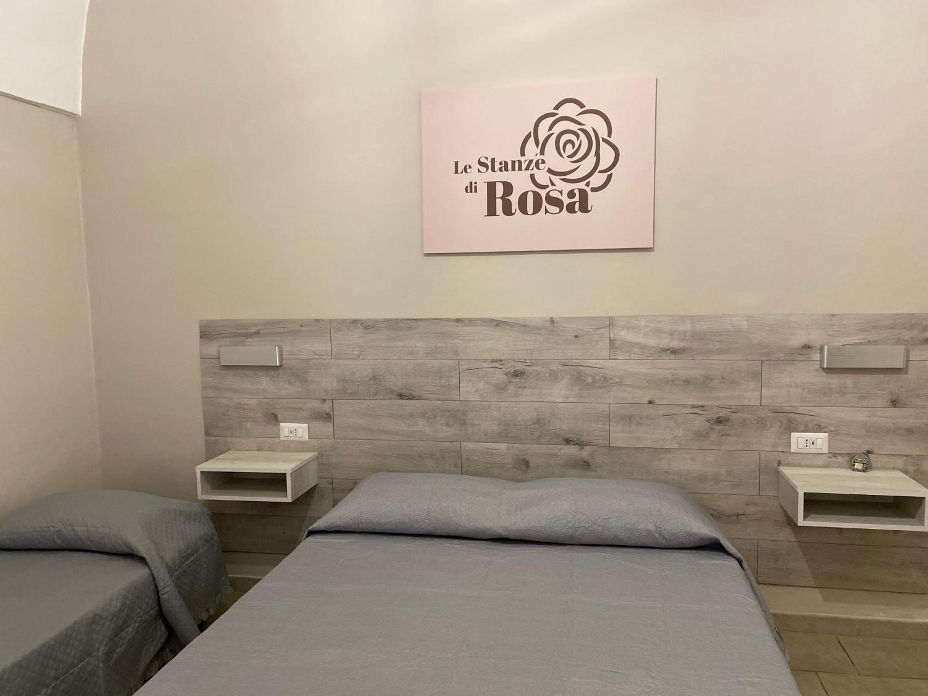 Deluxe Double Room With Shower
