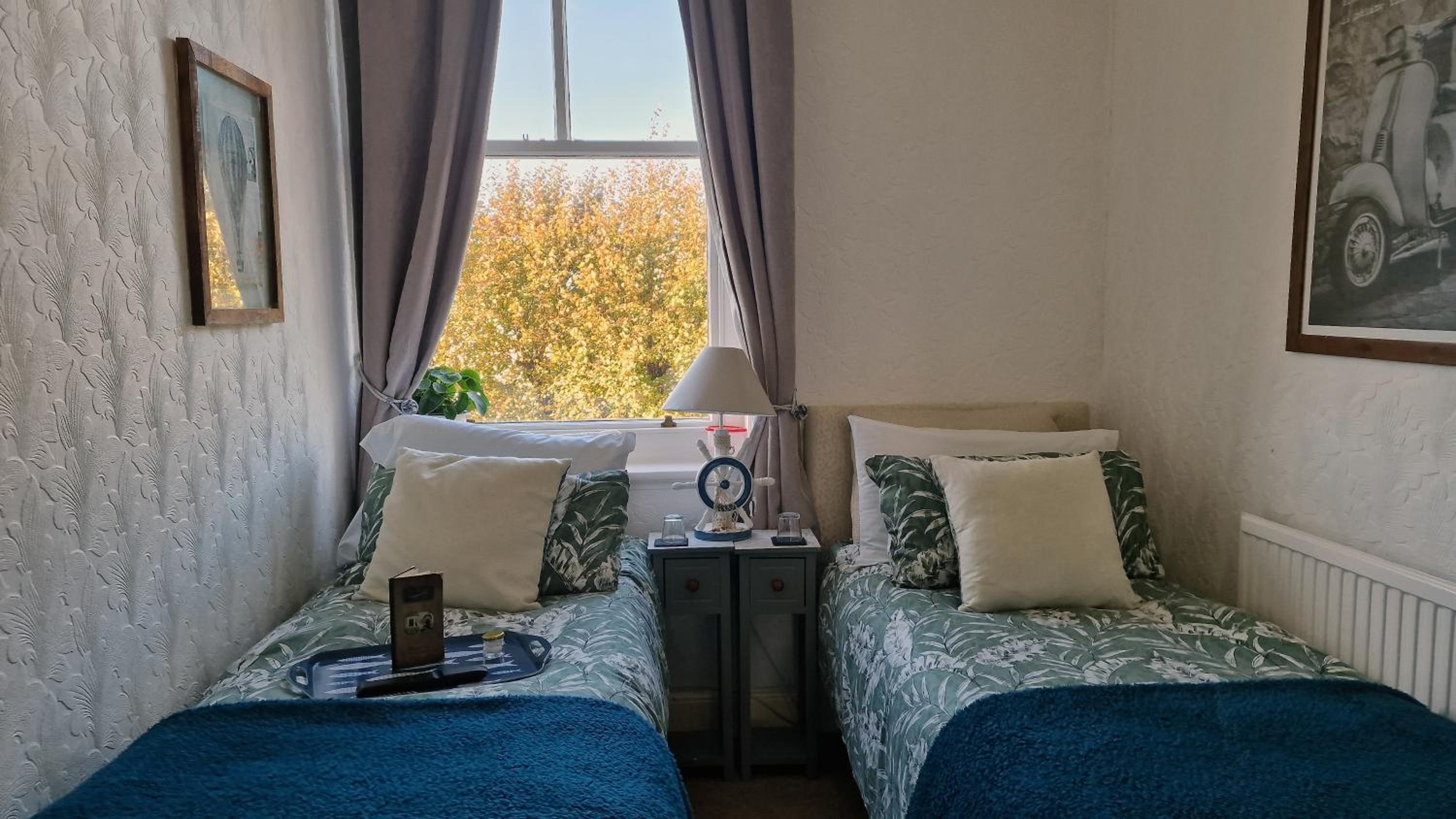 Standard Twin Room photo 3