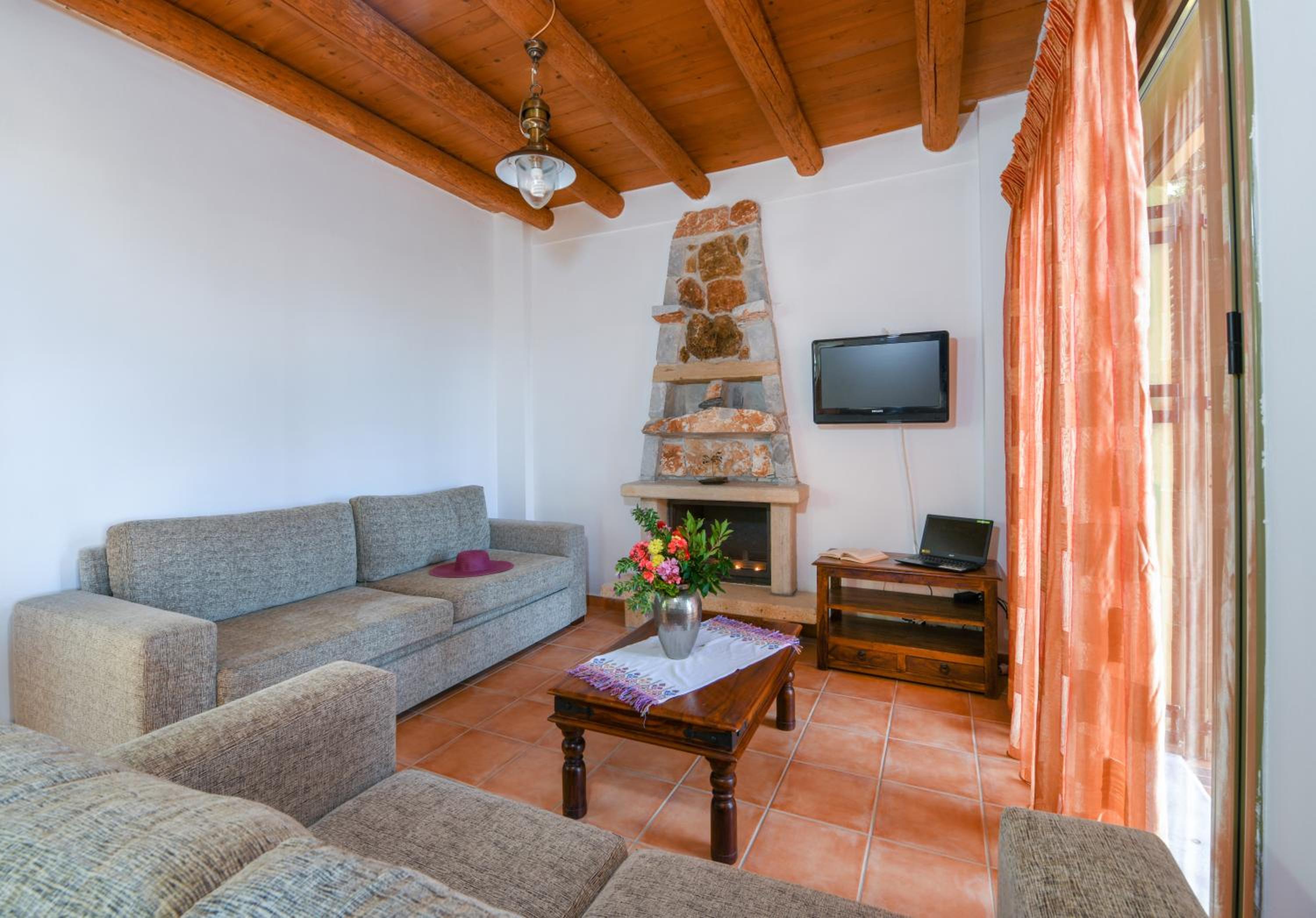 One-Bedroom Villa photo 1