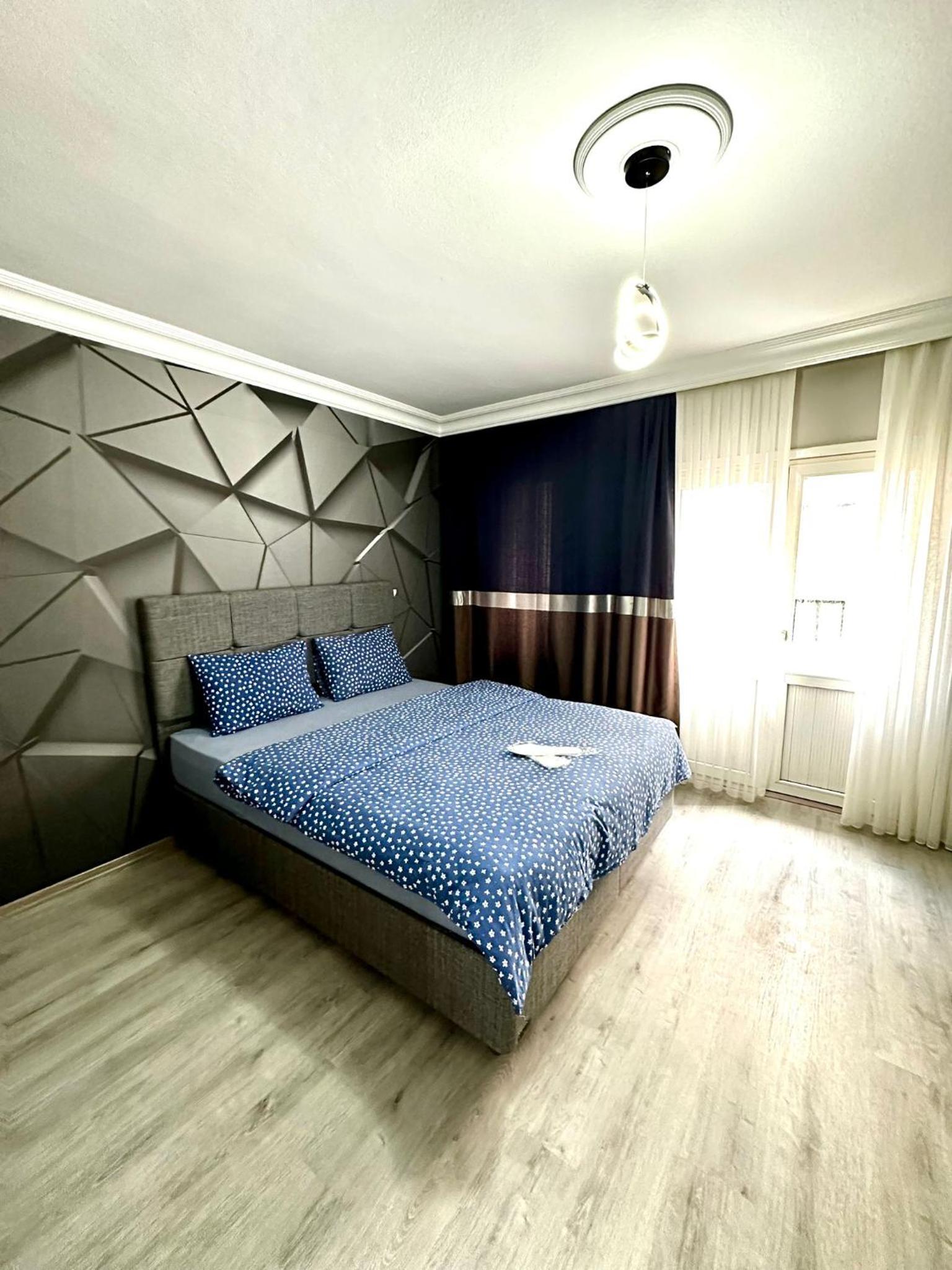 Two-Bedroom House photo 3